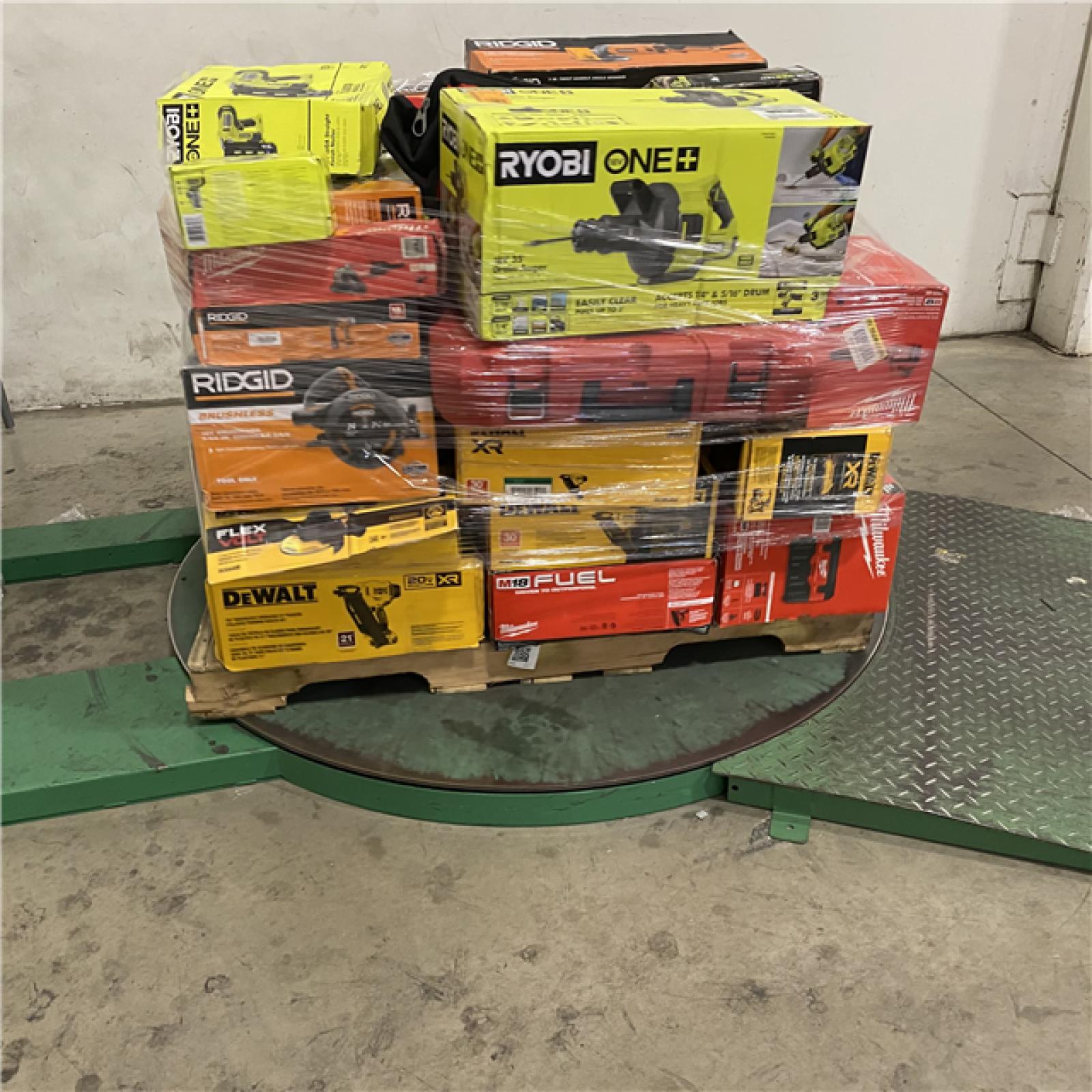 Dallas Location - As-Is Tool Pallet