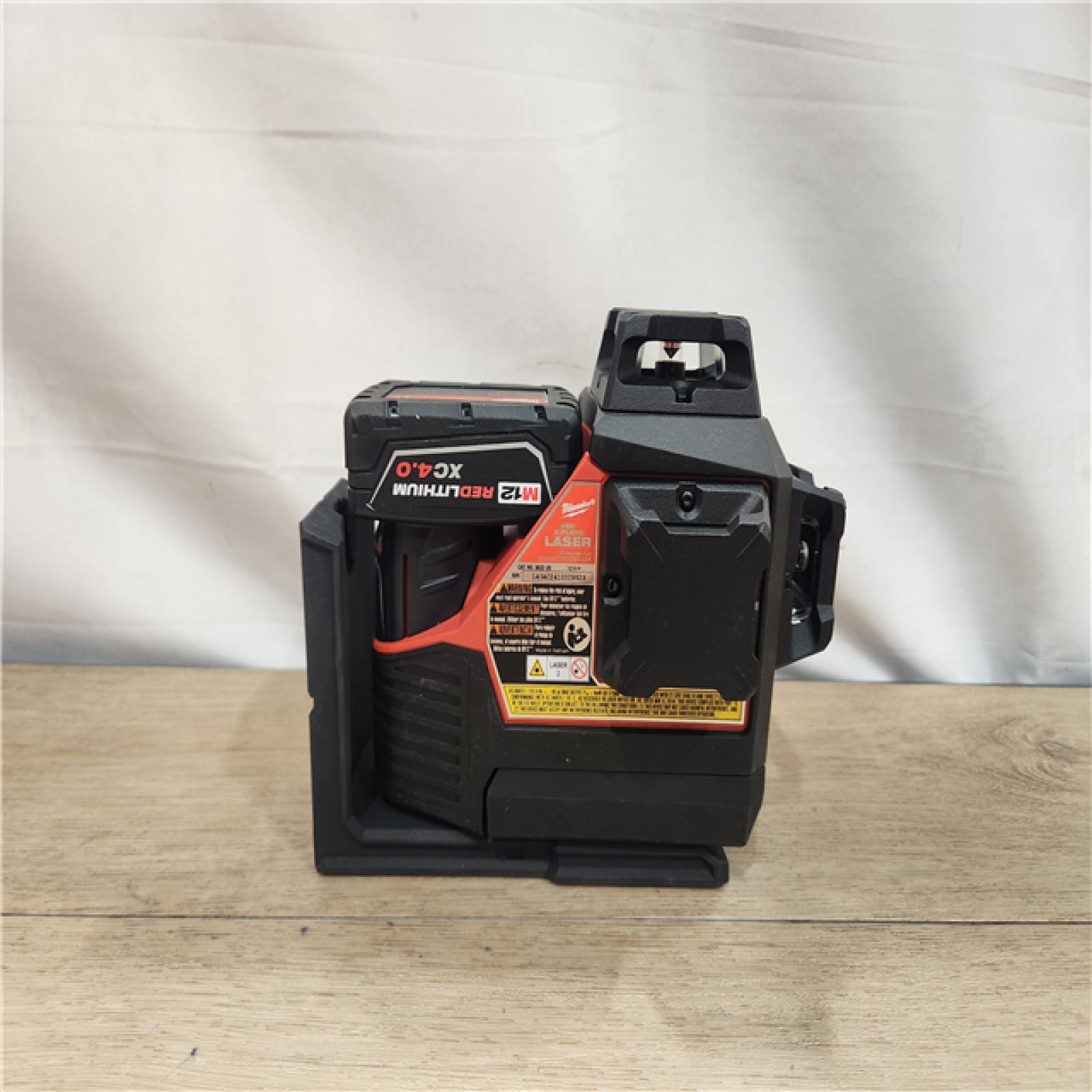 AS-IS- Milwaukee- M12 Green Beam Laser 360° 3-Plane Kit