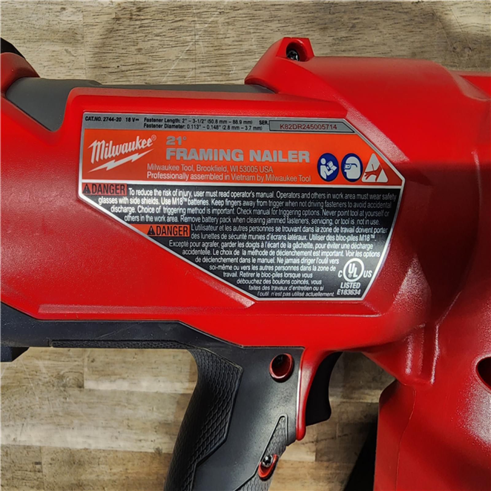 HOUSTON LOCATION - AS-IS Milwaukee 2744-20 M18 FUEL 3-1/2 in. 18-Volt 21-Degree Lithium-Ion Brushless Cordless Framing Nailer (Tool-Only)