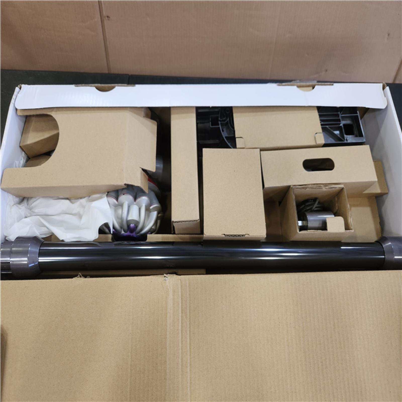 Phoenix Dyson V8 Cordless Stick Vacuum Cleaner