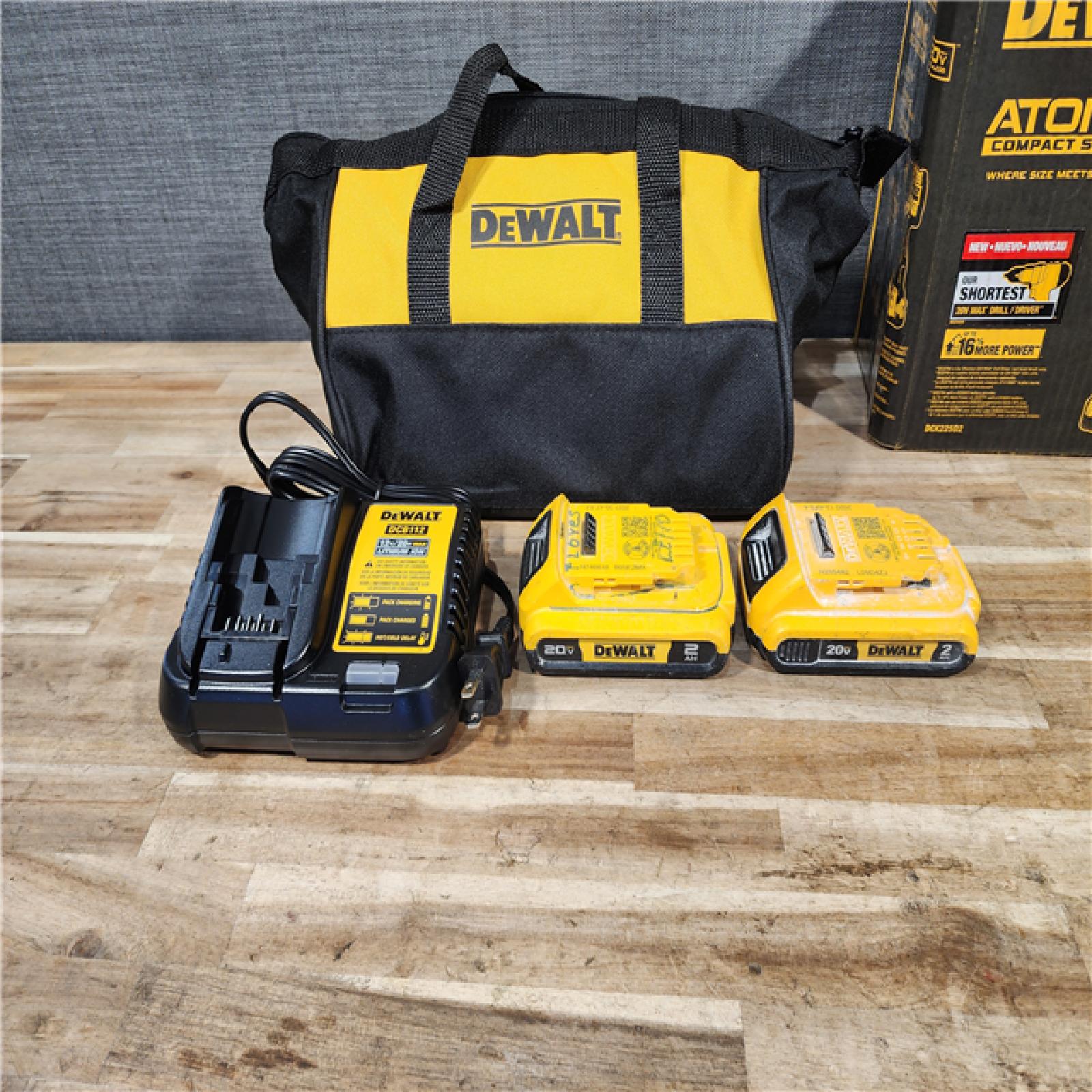HOUSTON LOCATION - AS-IS DEWALT ATOMIC 20-Volt MAX Lithium-Ion Cordless Combo Kit