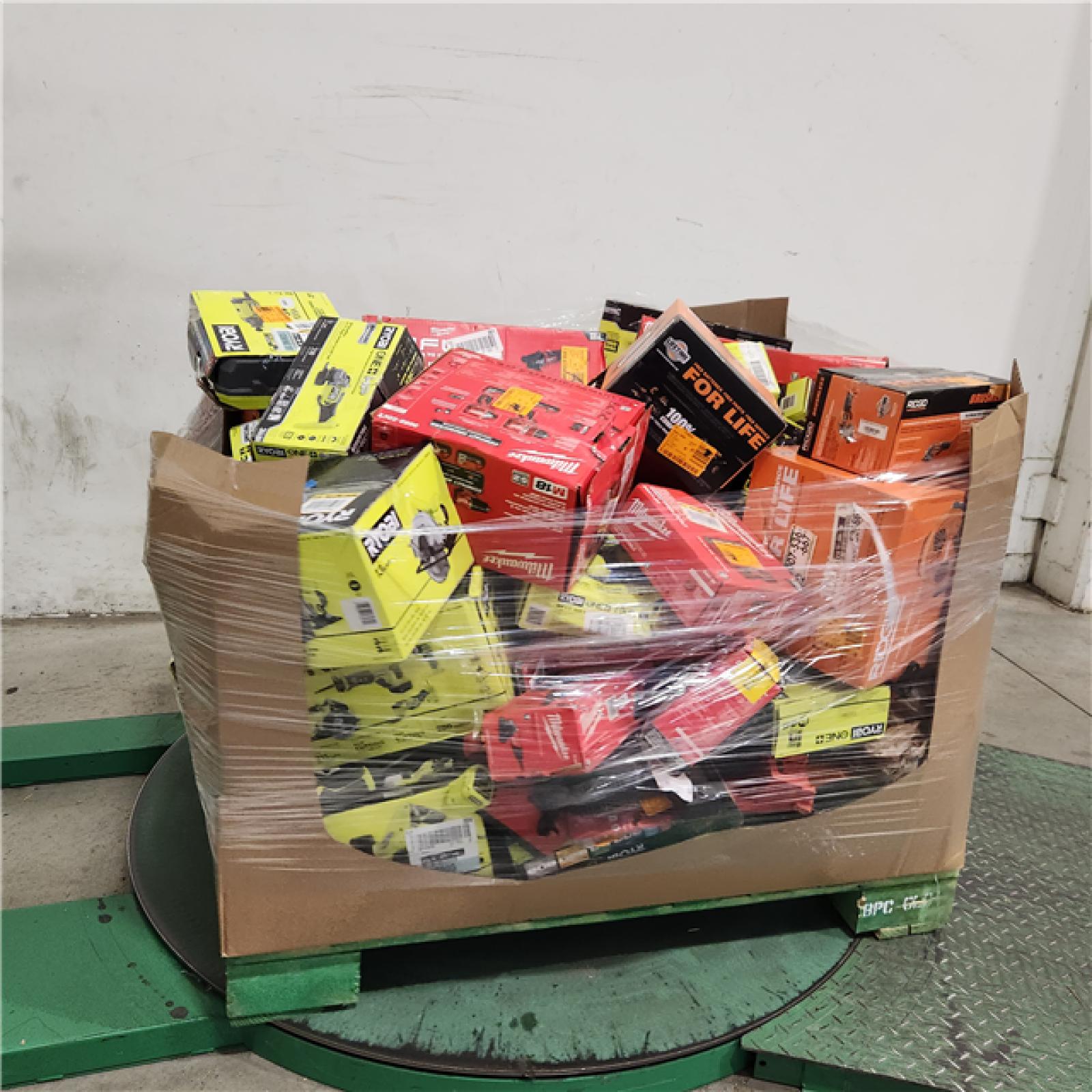 Dallas Location - As-Is Tool Pallet