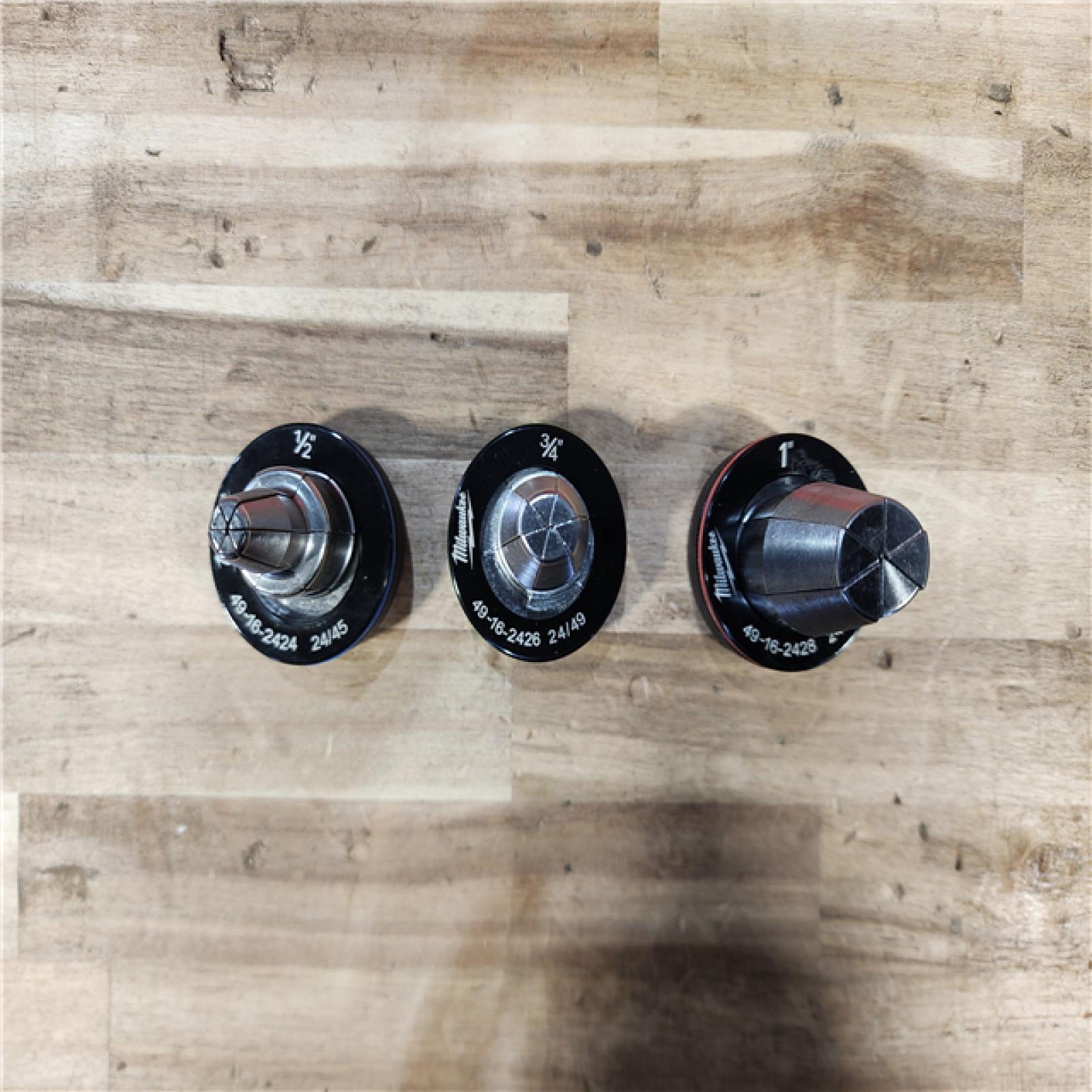 HOUSTON LOCATION - AS-IS M12 12-Volt Lithium-Ion Cordless PEX Expansion Tool Kit with (2) 1.5 Ah Batteries  (3) Expansion Heads and Hard Case