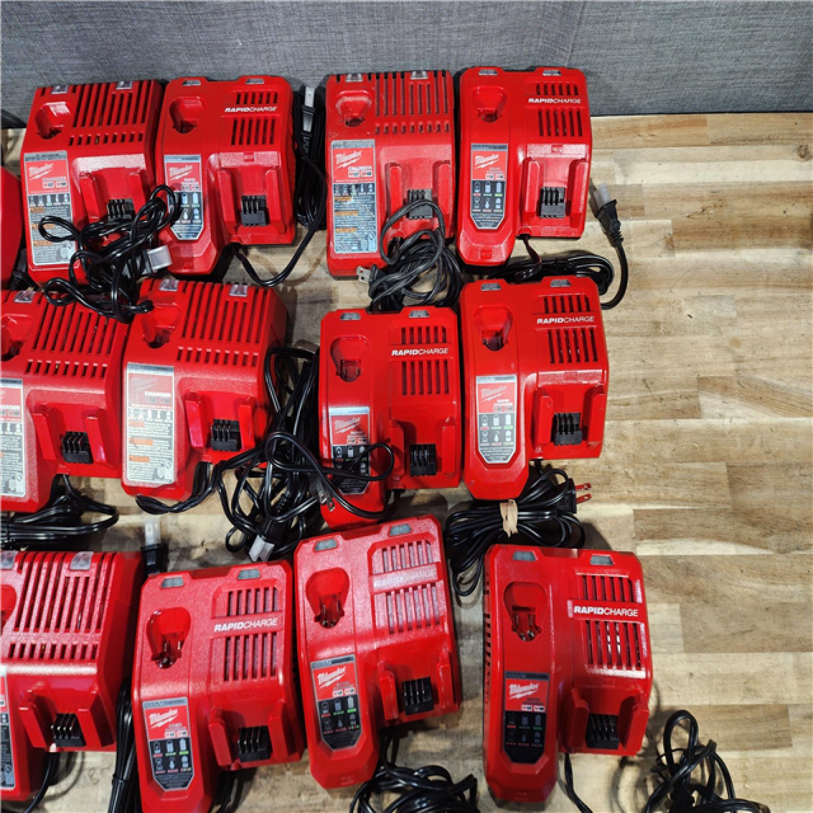 HOUSTON LOCATION - AS - IS MILWAUKEE BATTERY CHARGER PACK QTY - 16
