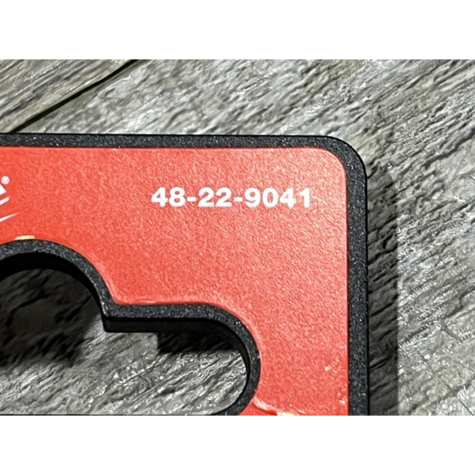 NEW - Milwaukee Tool 3/8  Drive 12  Flex Head Ratchet