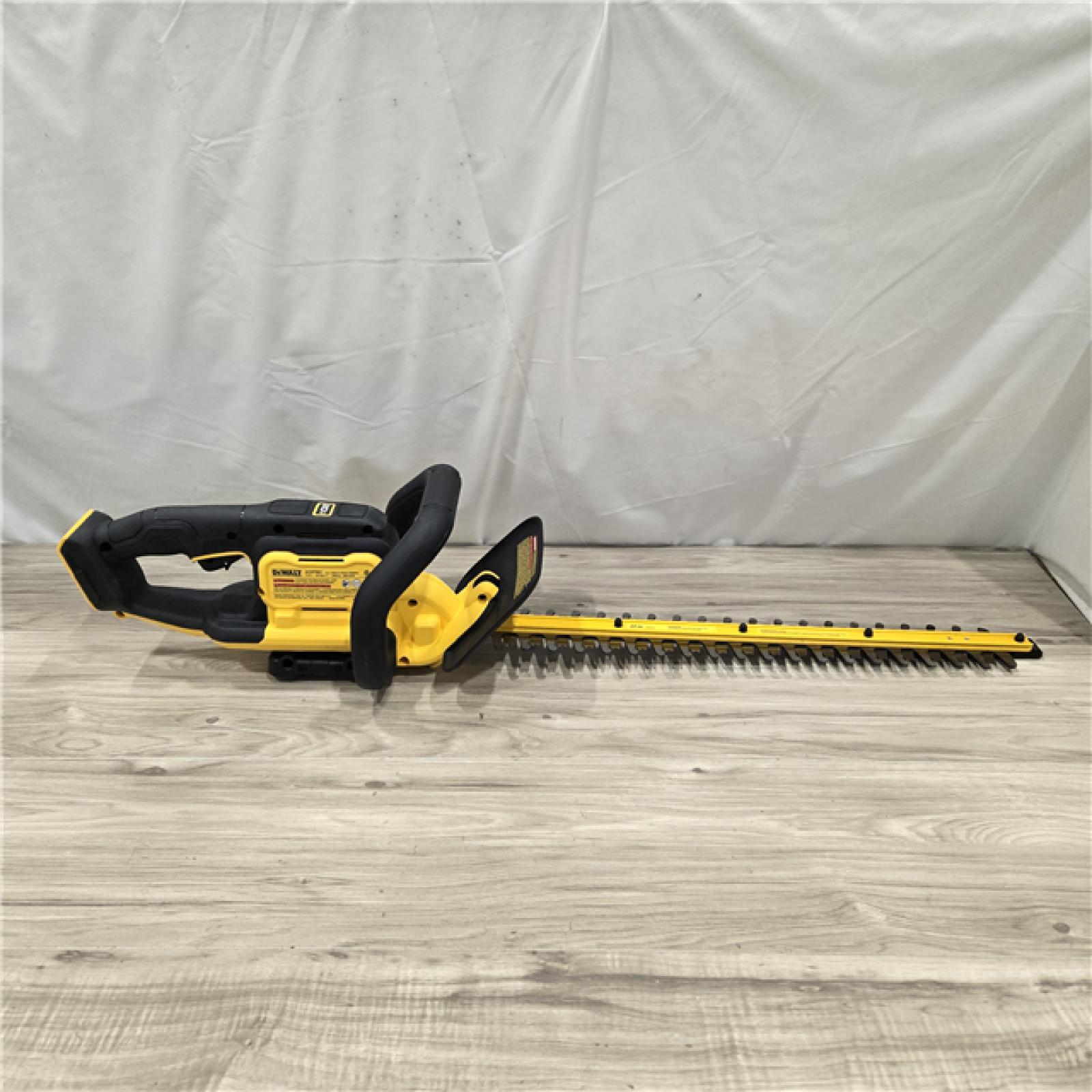 AS-IS DeWalt DCHT821B 22 in. 20V Cordless Hedge Trimmer (Tool-Only)