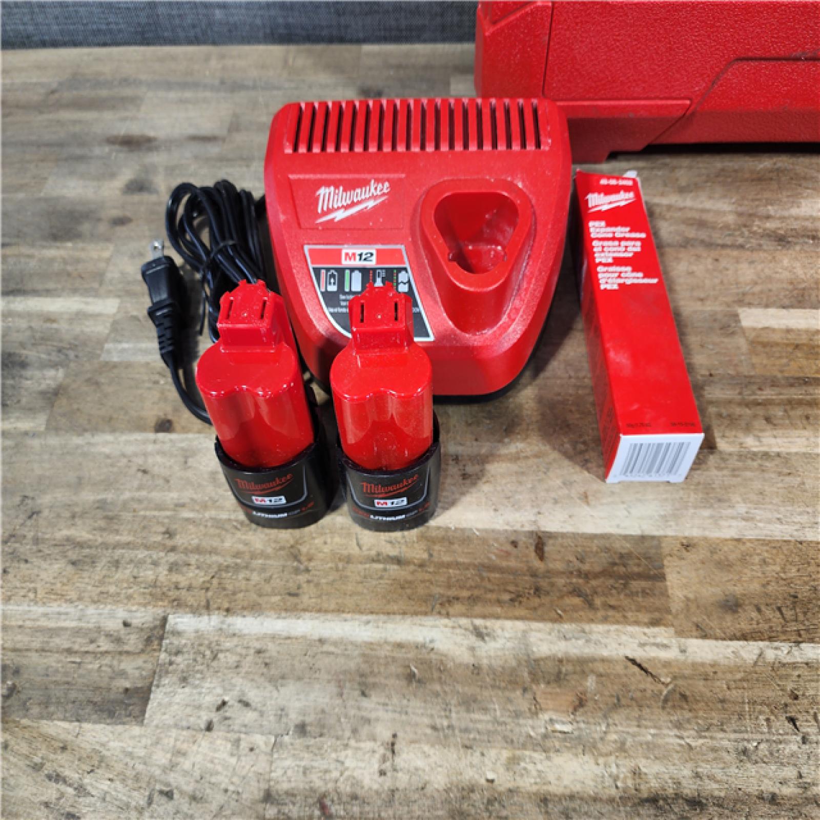 HOUSTON LOCATION - AS-IS M12 12-Volt Lithium-Ion Cordless PEX Expansion Tool Kit with (2) 1.5 Ah Batteries  (3) Expansion Heads and Hard Case