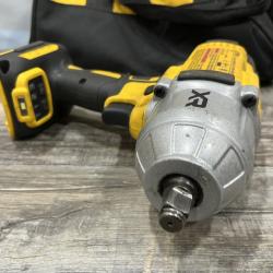 AS-IS DEWALT 20V MAX Lithium-Ion Cordless 1/2 in. Impact Wrench Kit