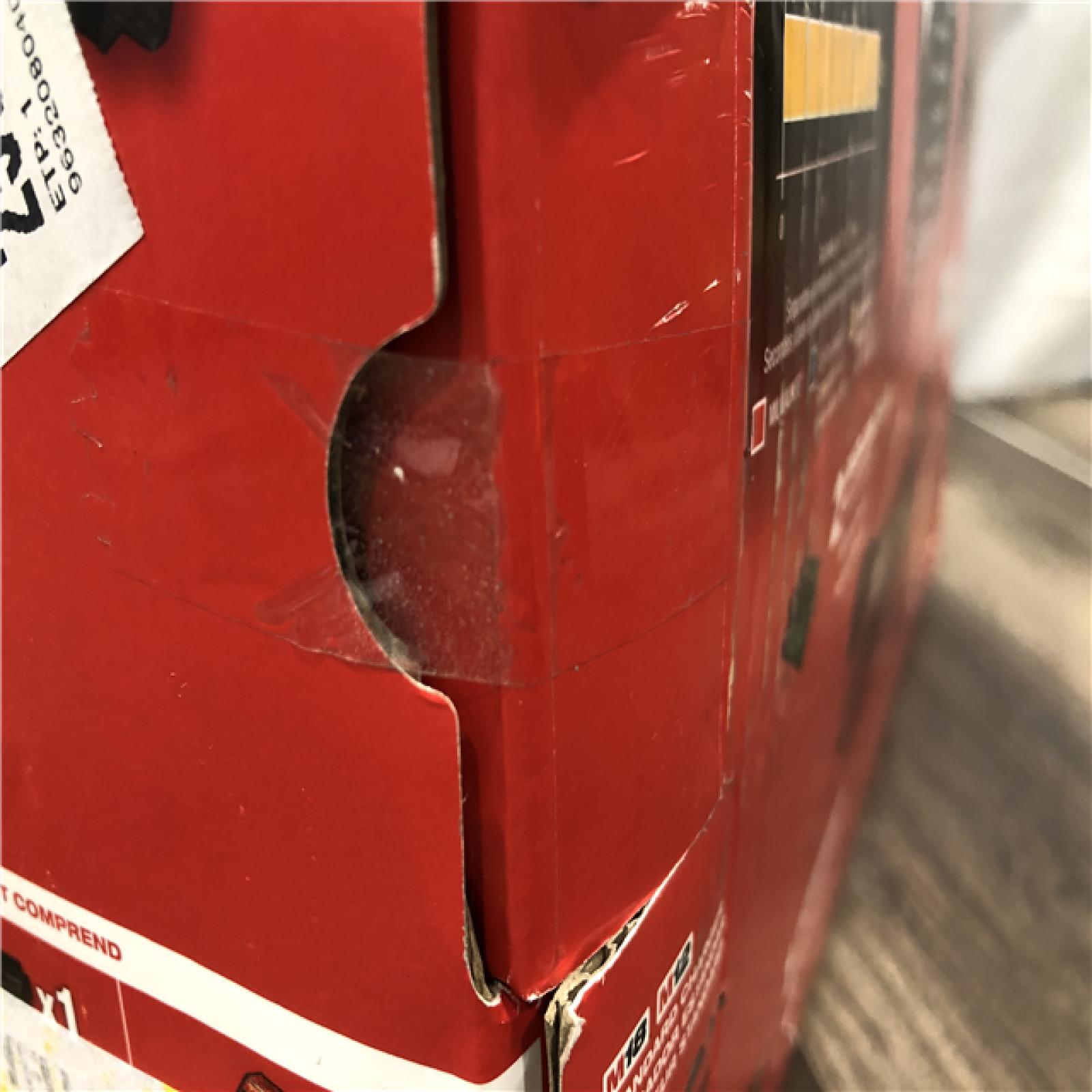 NEW- Milwaukee  FUEL 18V Lithium-Ion Cordless Brushless Oscillating Multi-Tool Kit