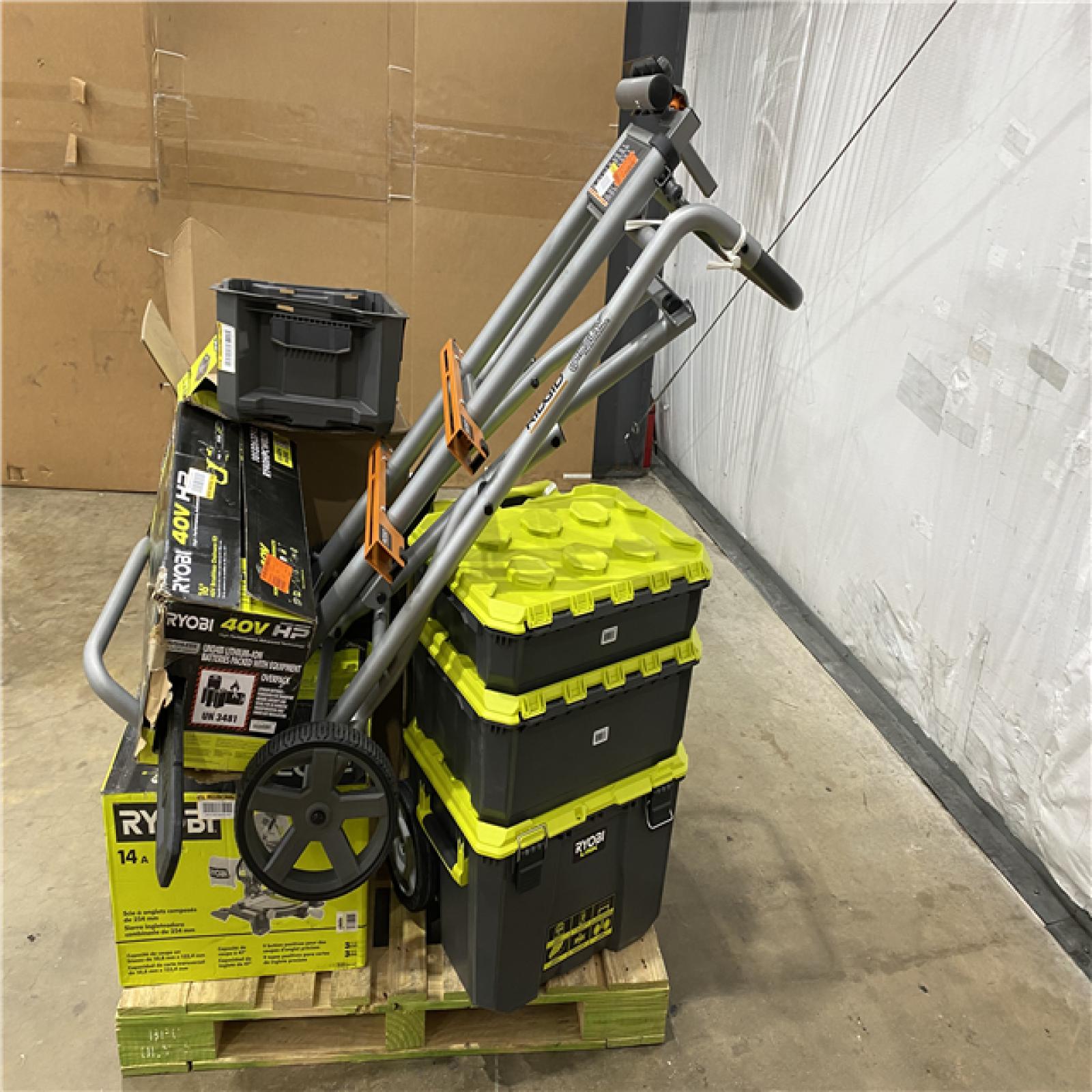 Houston Location AS IS - Tool Pallet