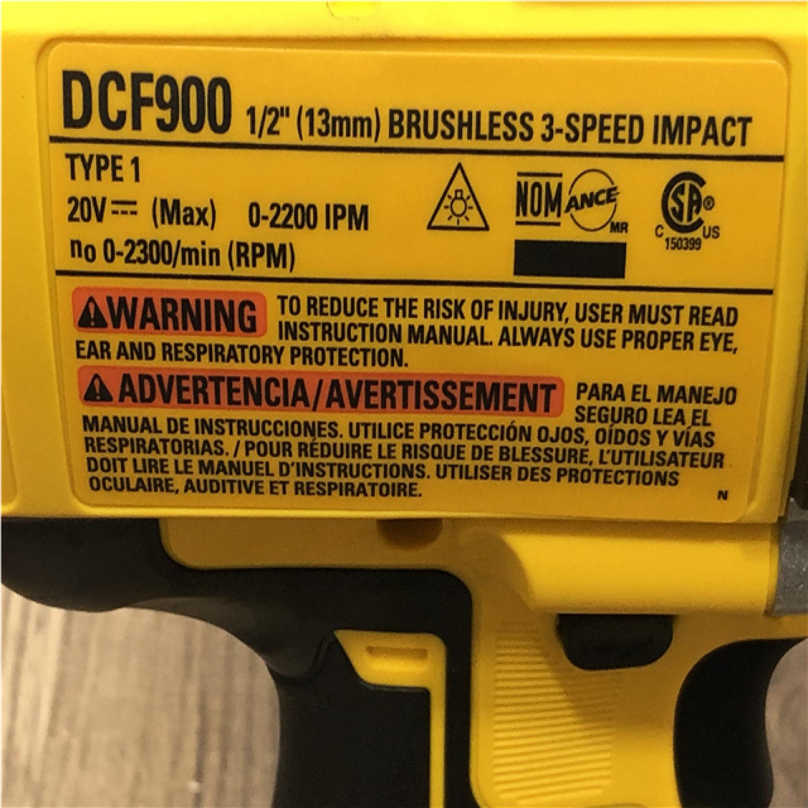 AS-IS DEWALT 20V MAX Lithium-Ion Cordless 1/2 in. Impact Wrench Kit