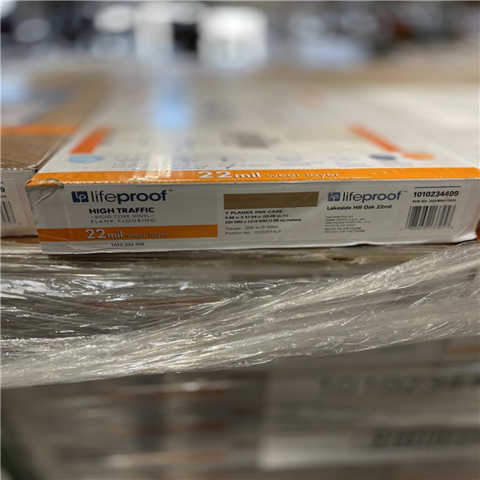 DALLAS LOCATION -Lifeproof Lakeside Hill Oak 22 MIL x 8.7 in. W x 48 in. L Click Lock Waterproof Luxury Vinyl Plank Flooring PALLET-(59 CASES)