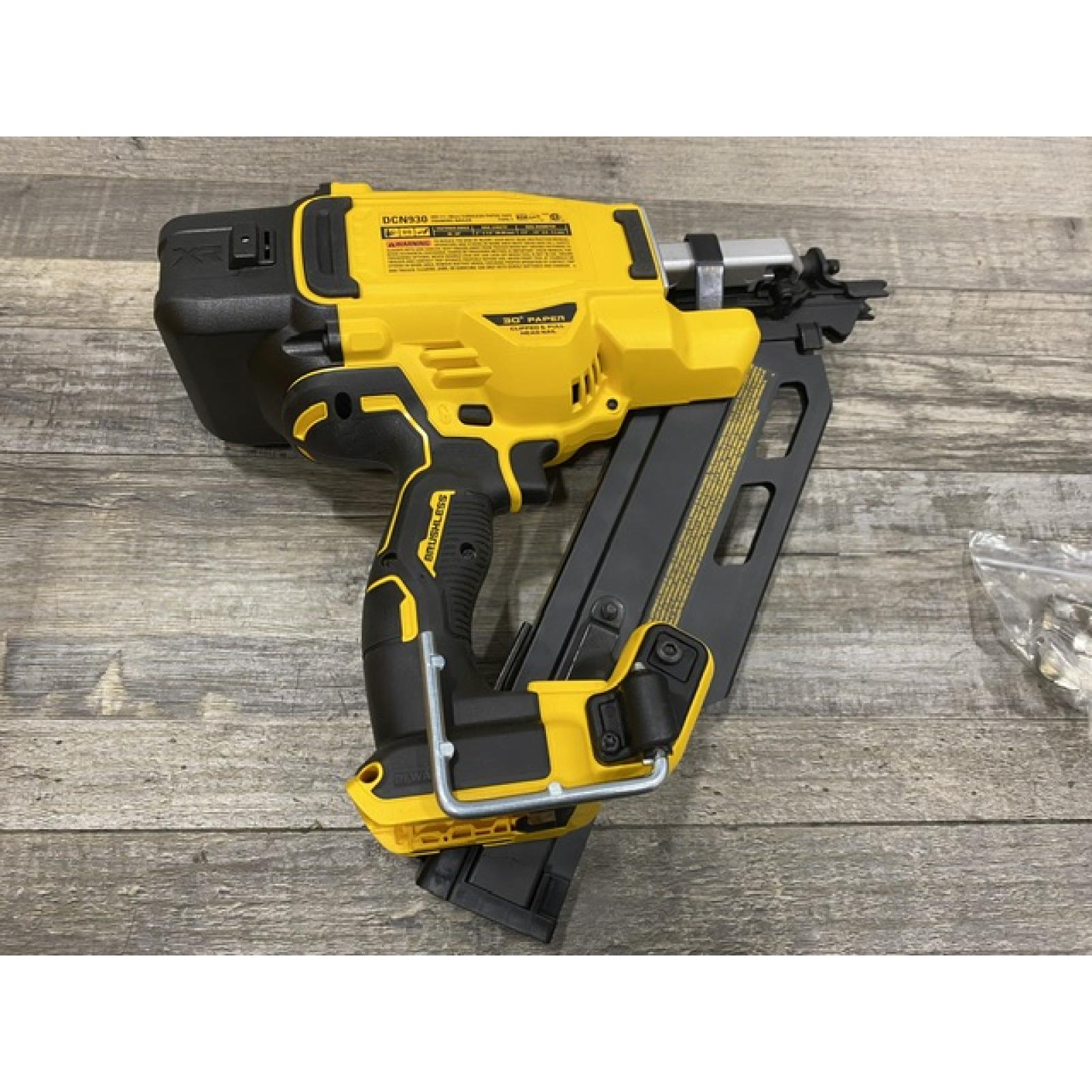 AS-IS DEWALT 20V 30 Degree Cordless Framing Nailer (Tool-Only)