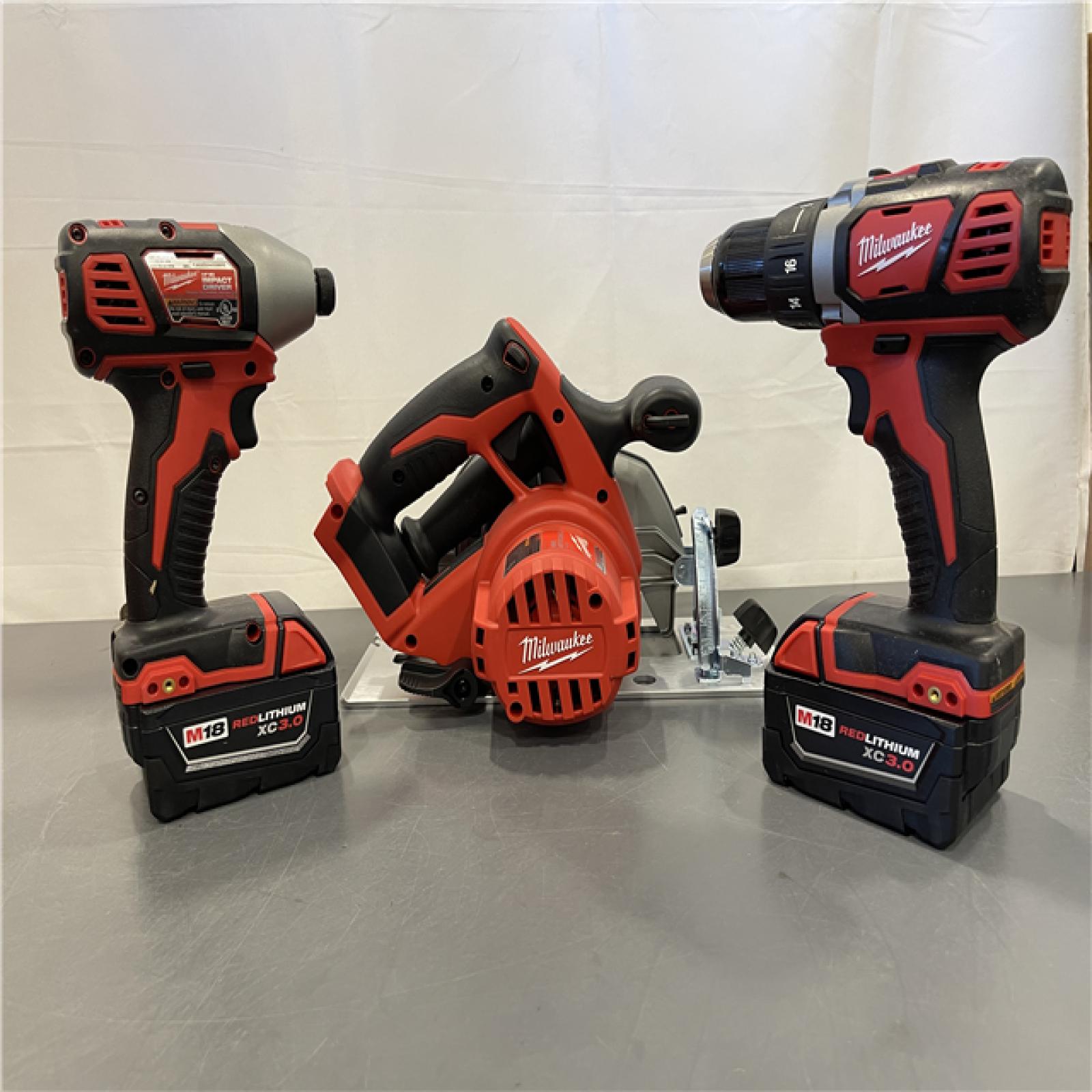 AS-IS - Milwaukee M18 18-Volt Lithium-Ion Cordless Combo Kit 7-Tool with 2-Batteries, Charger and Tool Bag