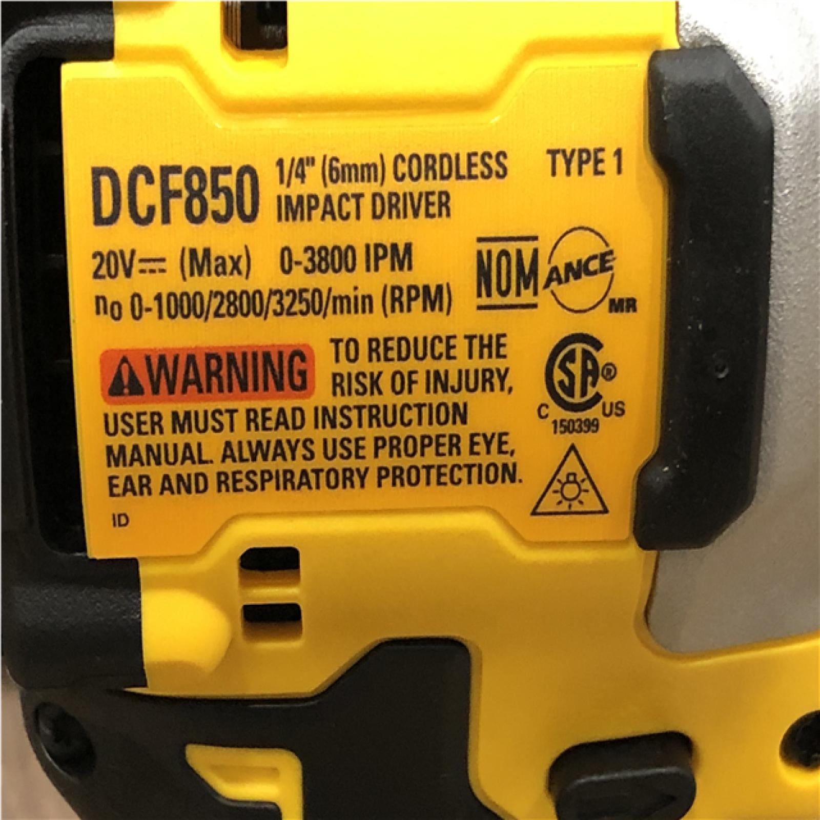 AS-IS DEWALT ATOMIC 20V MAX Lithium-Ion Cordless 2-Tool Combo Kit