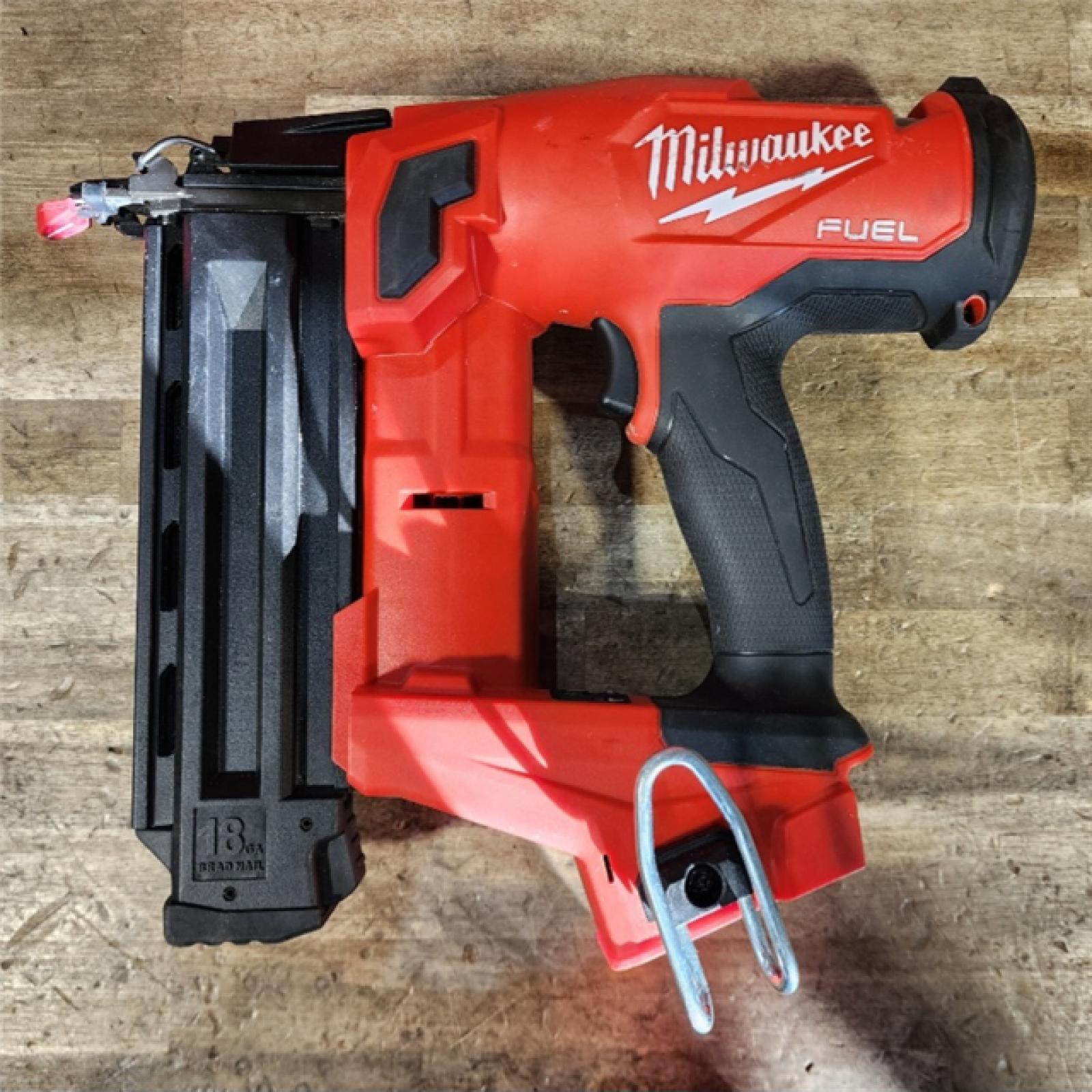 HOUSTON LOCATION - AS-IS Milwaukee M18 Fuel 18V Brushless 18-Gauge Brad Nailer 2746-20 (Bare Tool)