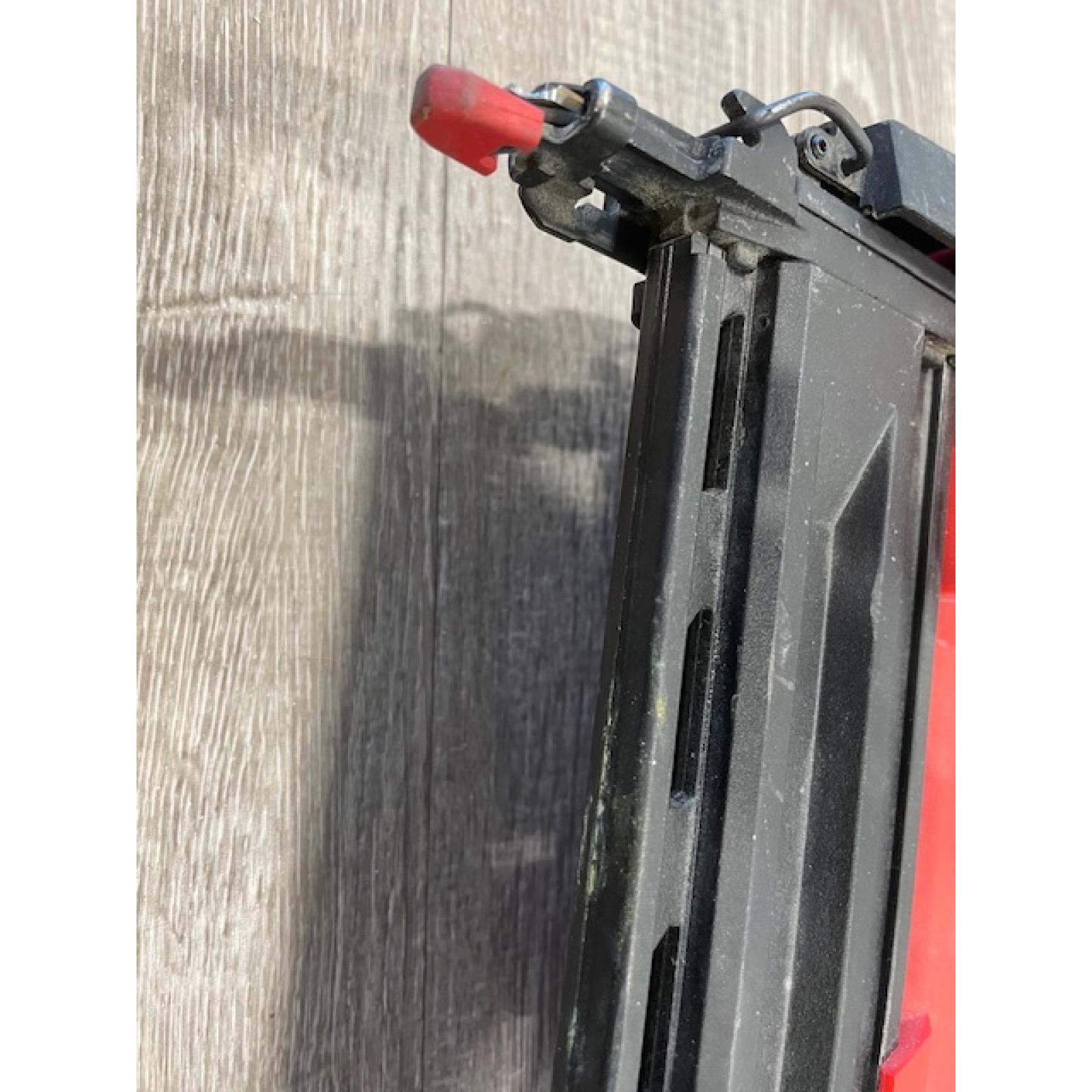 AS-IS Milwaukee FUEL 18-Volt Lithium-Ion Brushless Cordless Gen II 18-Gauge Brad Nailer (Tool-Only)