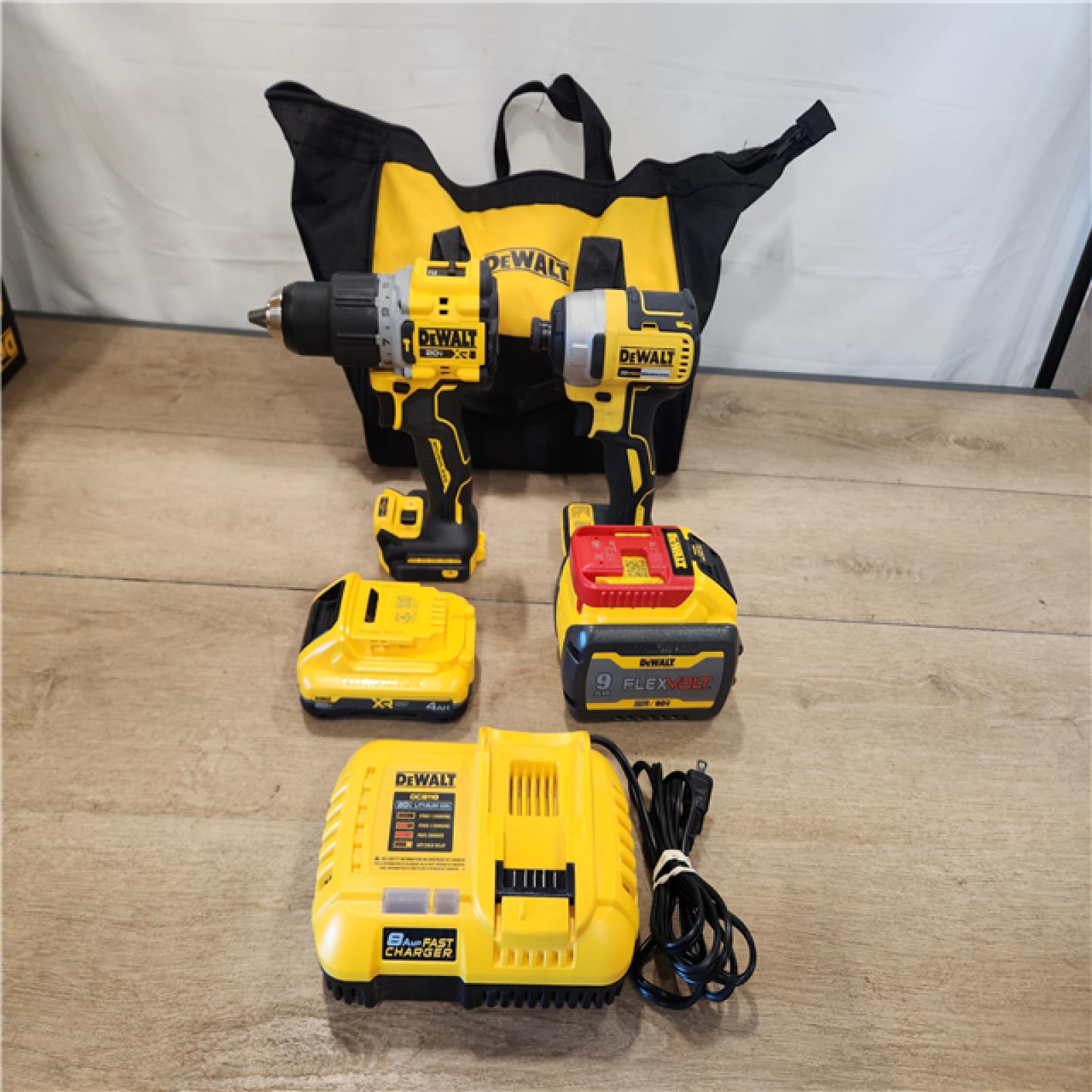 AS-IS- DEWALT 20V Lithium-Ion Cordless 2-Tool Combo Kit
