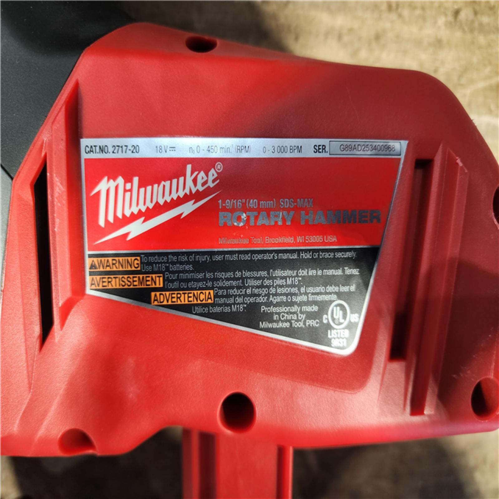 HOUSTON LOCATION - AS-IS M18 FUEL 18V Lithium-Ion Brushless Cordless 1-9/16 in. SDS-Max Rotary Hammer (Tool-Only)