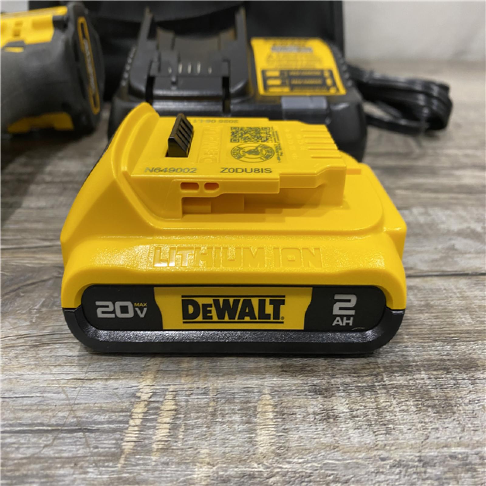 AS-IS DEWALT Atomic 20V Lithium-Ion Cordless Compact 1/2 in. Drill/Driver Kit