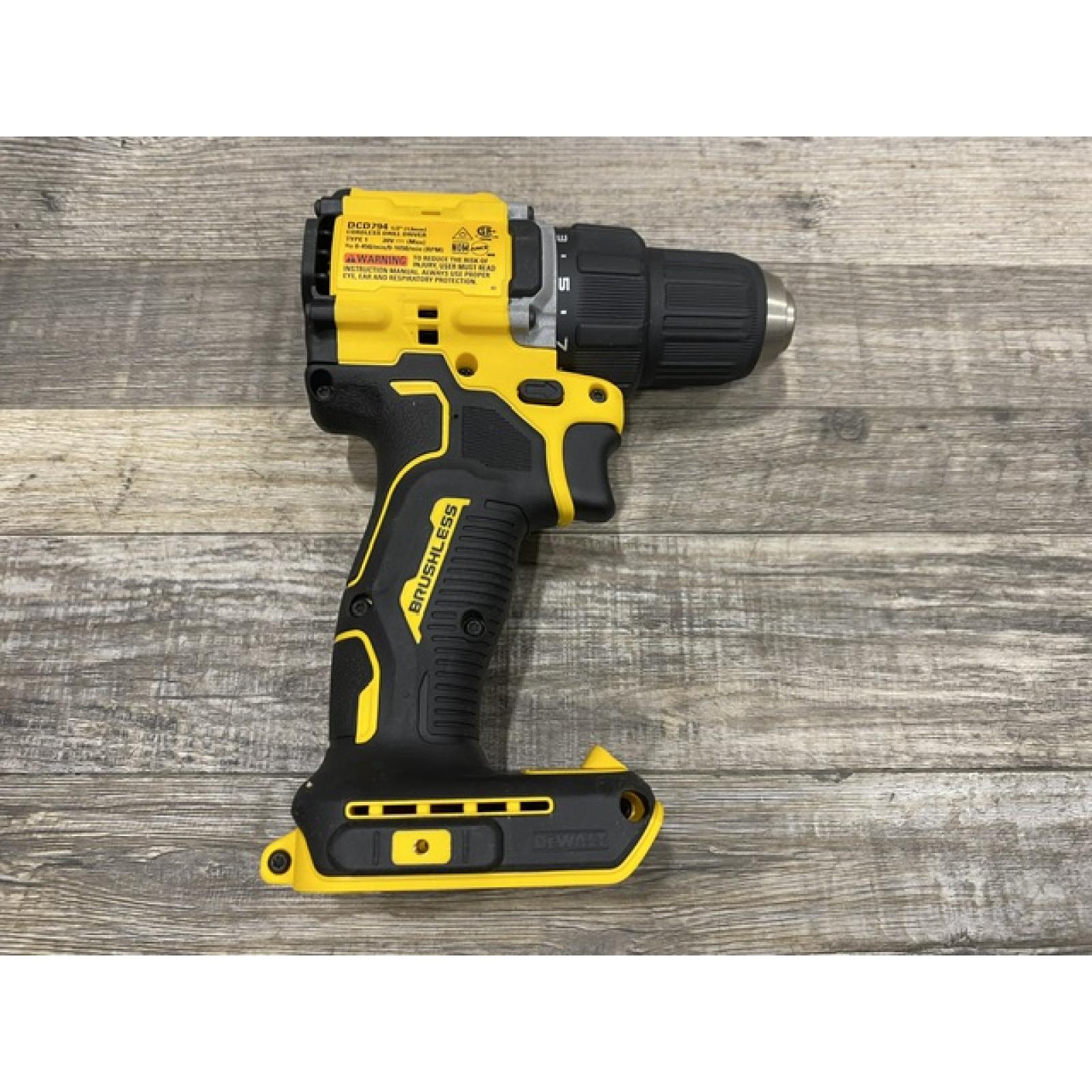 AS-IS DEWALT Atomic 20V Lithium-Ion Cordless Compact 1/2 in. Drill/Driver Kit
