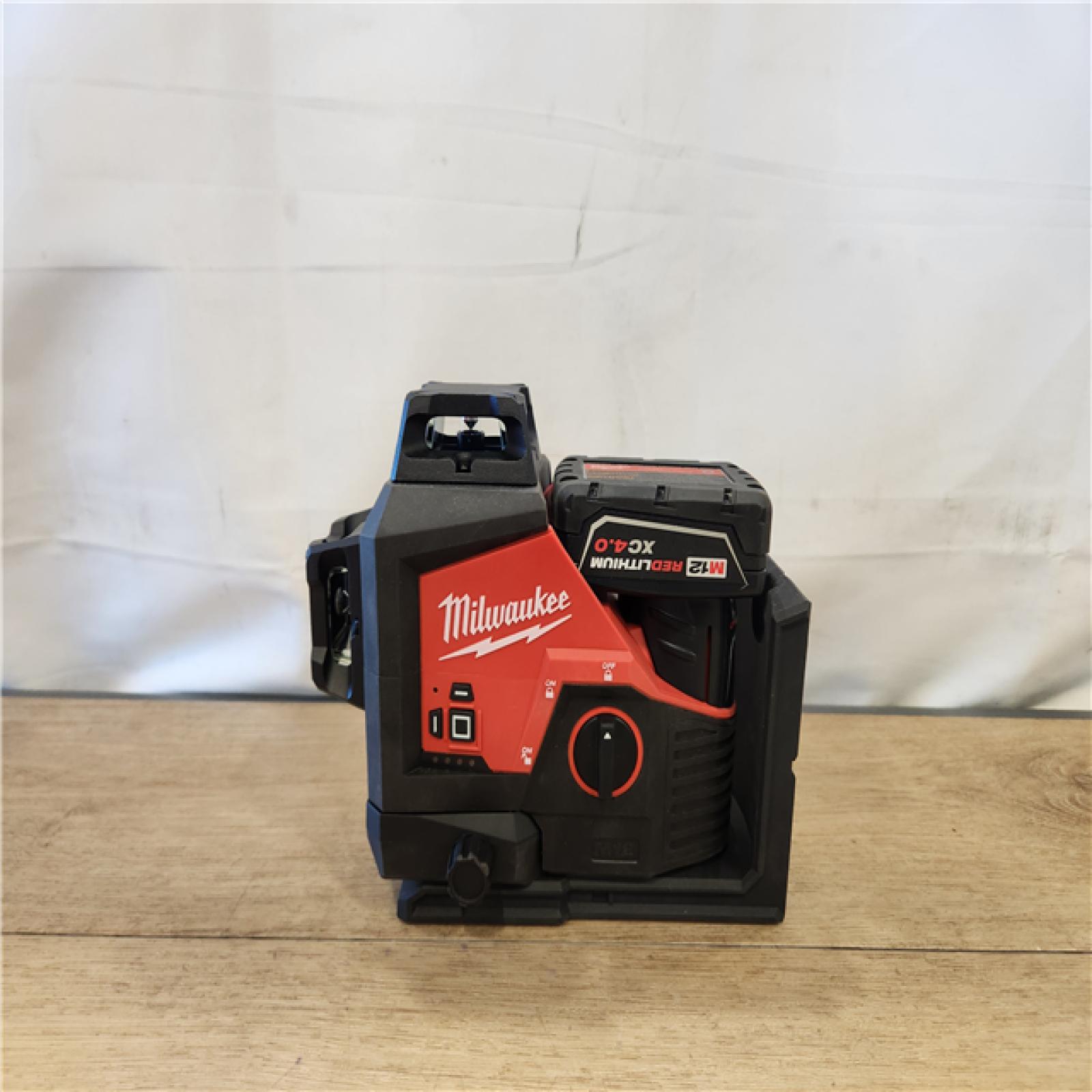 AS-IS- Milwaukee-M12 Green Beam Laser 360° 3-Plane Kit