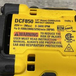 AS-IS DEWALT ATOMIC 20V MAX Lithium-Ion Cordless 1/4 in. Brushless Impact Driver Kit