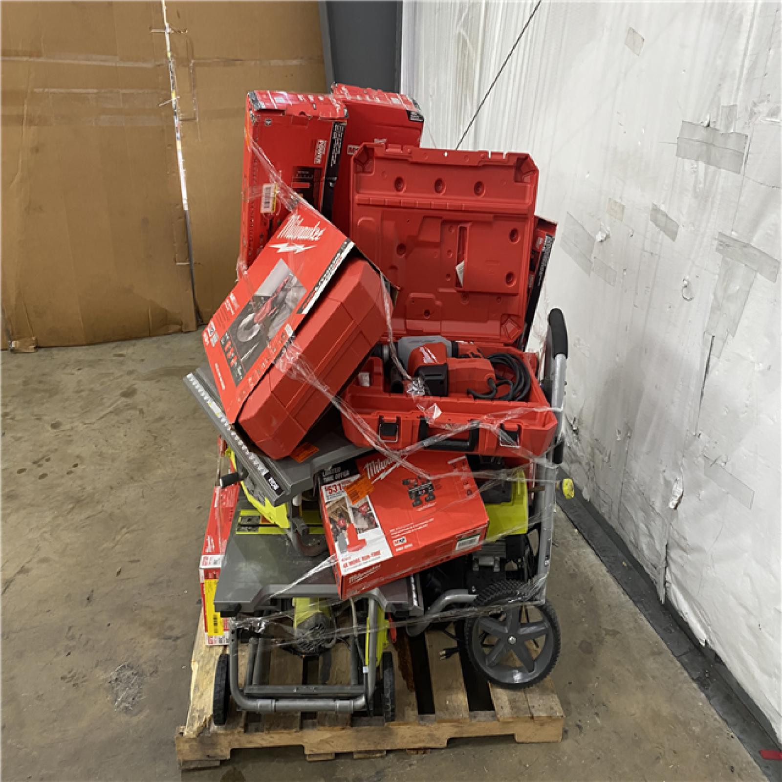 Houston Location AS IS - Tool Pallet