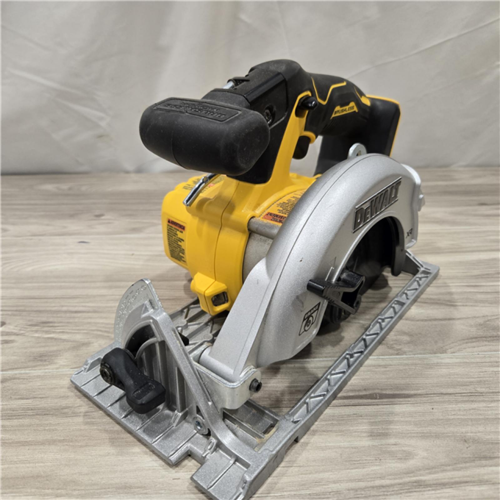 AS-IS DeWALT DCS565B 20V Max Cordless Circular Saw (TOOL ONLY)