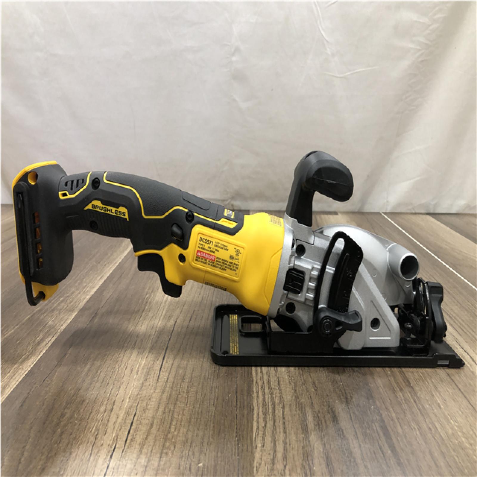 AS-IS DEWALT ATOMIC 20V MAX Cordless Brushless 4-1/2 in. Circular Saw (Tool Only)