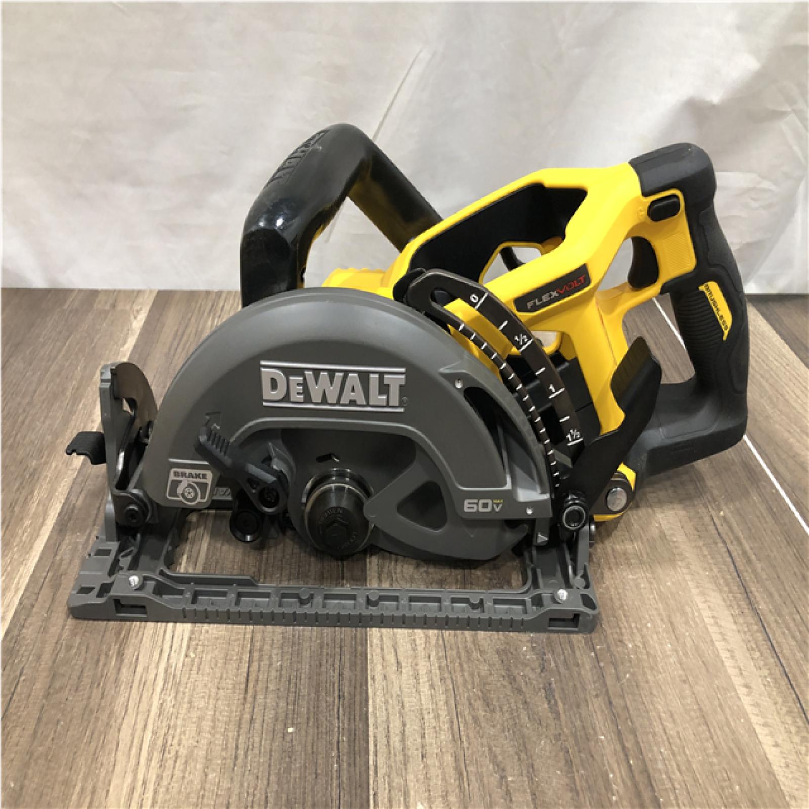 AS-IS DEWALT FLEXVOLT 60V MAX Cordless Brushless 7-1/4 in. Wormdrive Style Circular Saw (Tool Only)