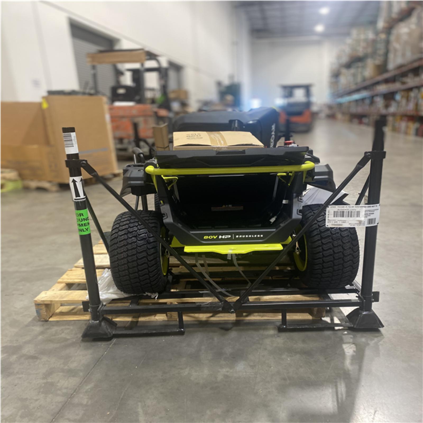 Dallas Location - As-Is R1 80V HP Brushless 30 Riding Lawn Mower Kit