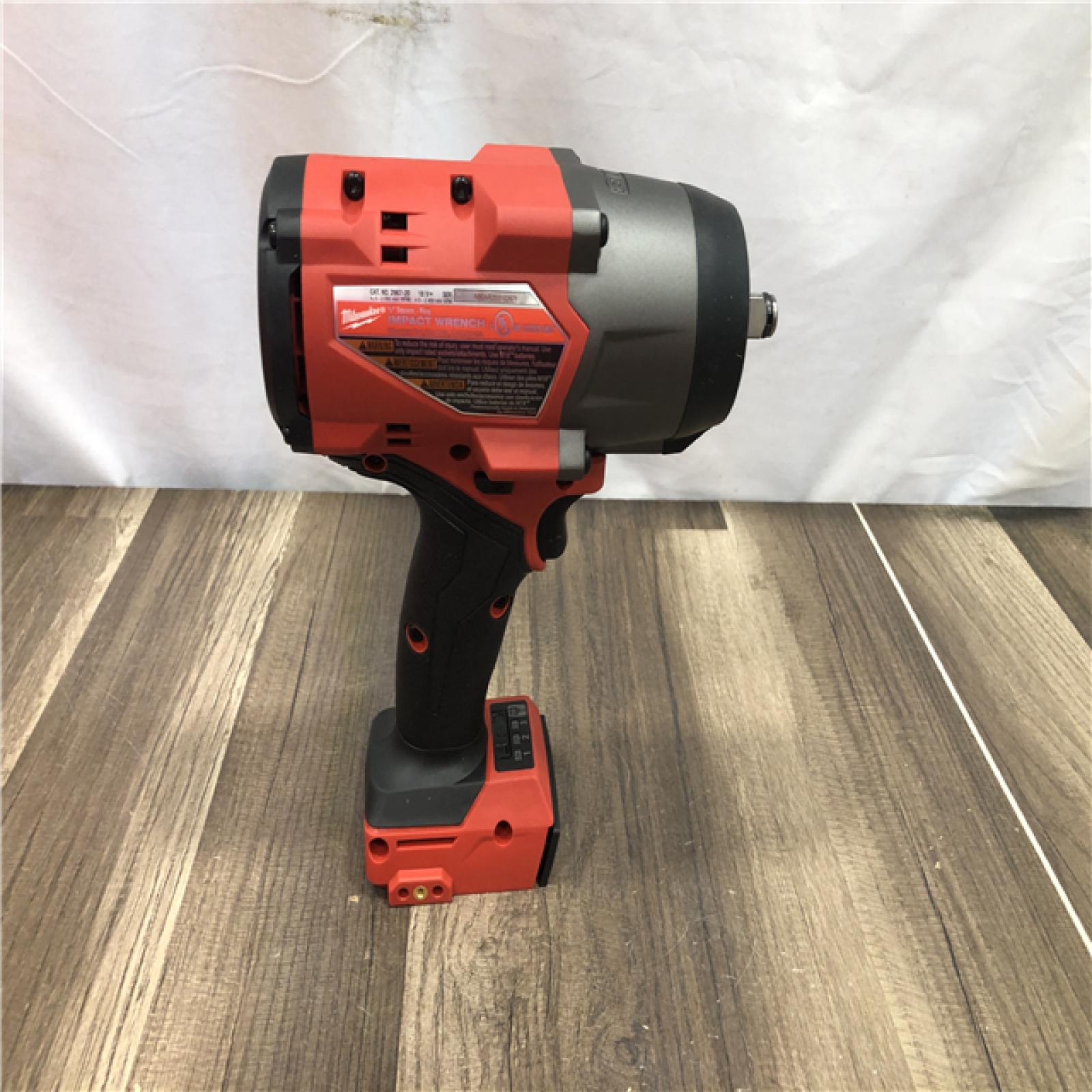 AS-IS Milwaukee  FUEL 18V Lithium-Ion Brushless Cordless 1/2 in. Impact Wrench w/Friction Ring Kit