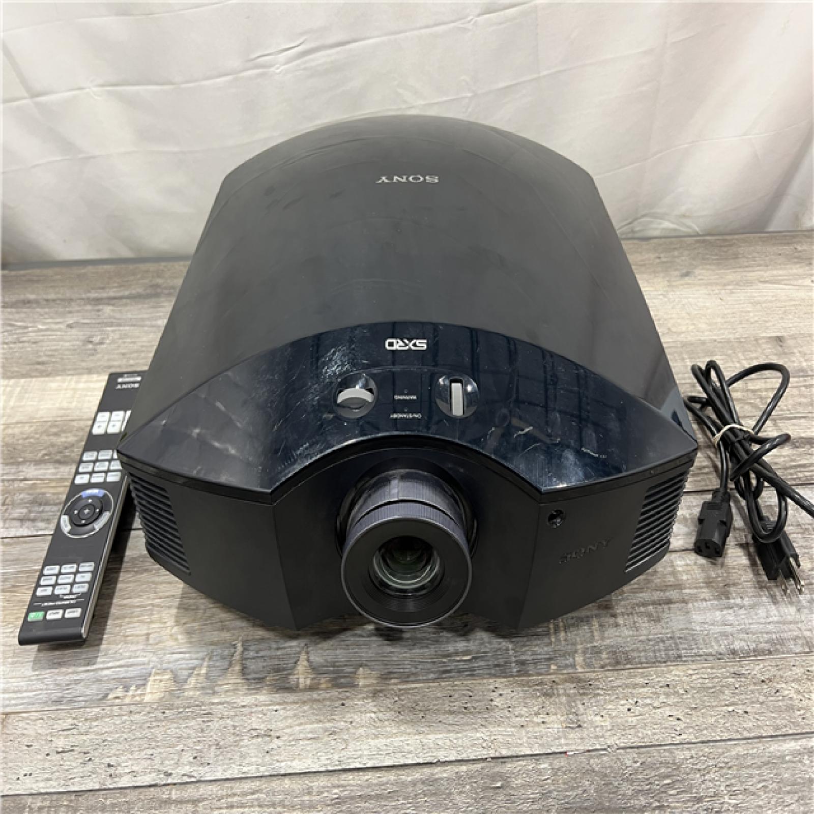 AS-IS Sony VPL-HW45ES 3D SXRD Projector