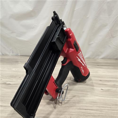 AS-IS Milwaukee 2744-20 M18 FUEL 3-1/2 in. 18V 21-Degree Cordless Framing Nailer (Tool-Only)