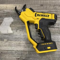 AS-IS DEWALT 20V MAX Cordless Battery Powered Pruner Kit