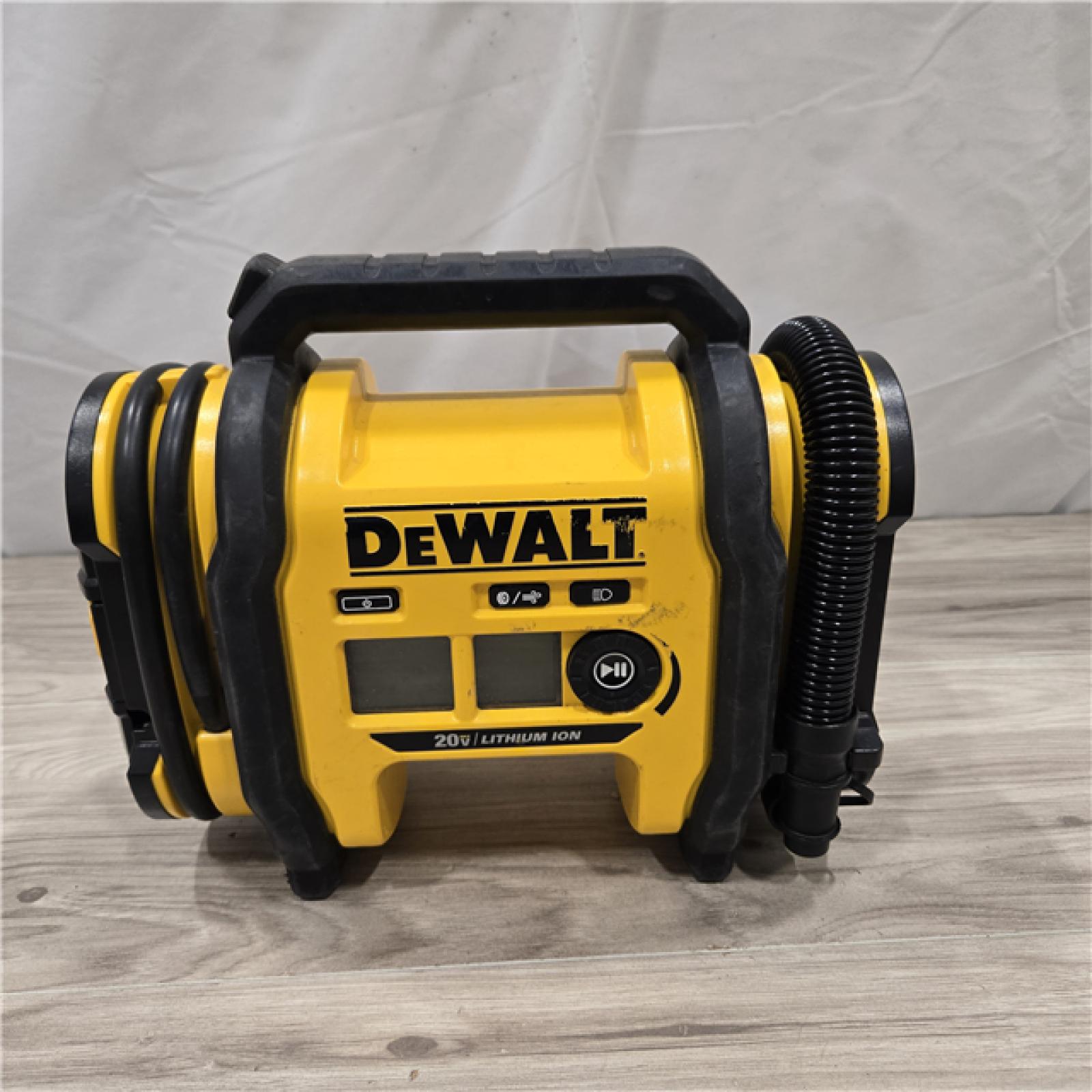 AS-IS DEWALT 20V MAX Inflator (Tool Only)