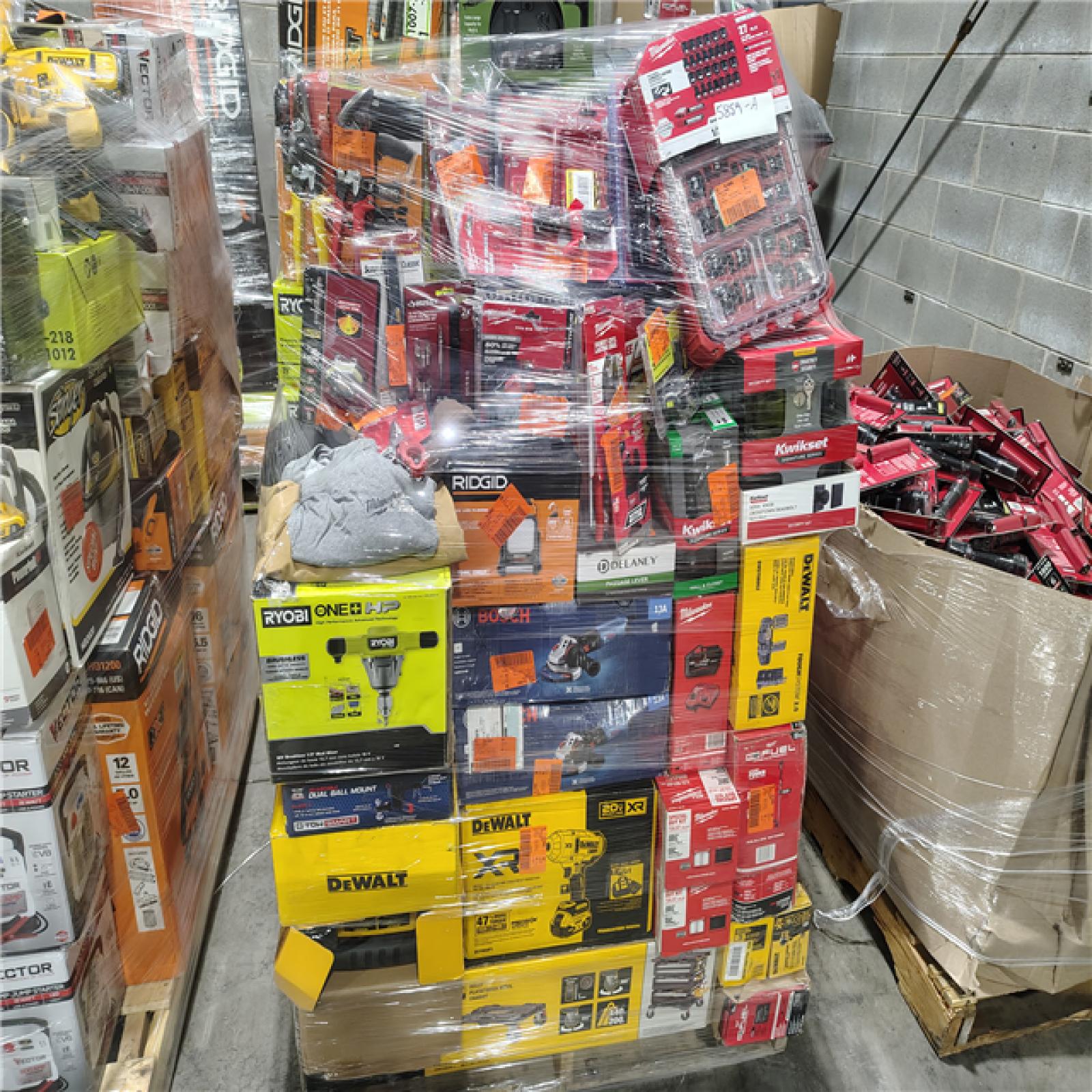 Pittston Location As-Is Tools and Hardware (10 Pallets) 5859-A
