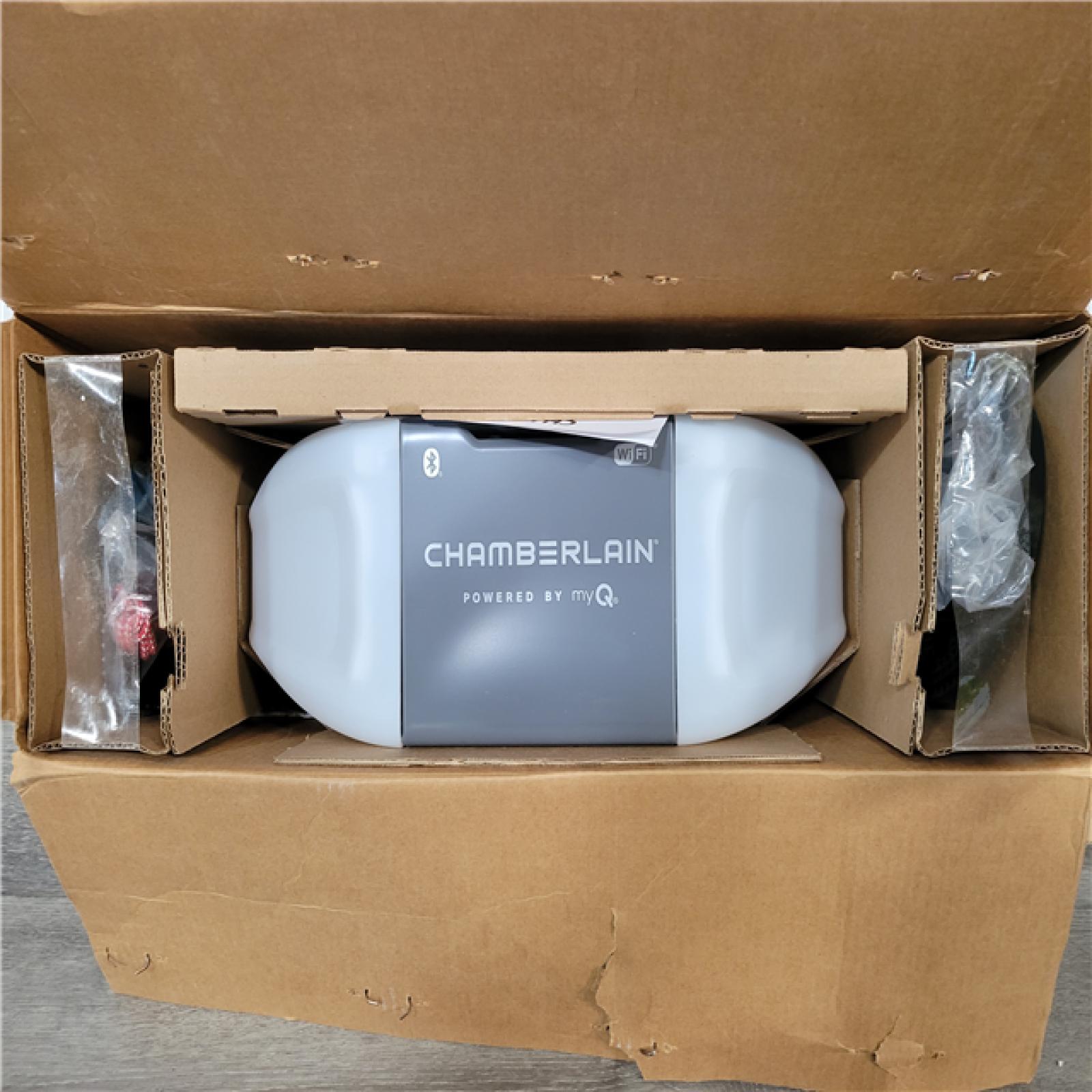 California NEW Chamberlain SMART Garage Opener Model B4505T
