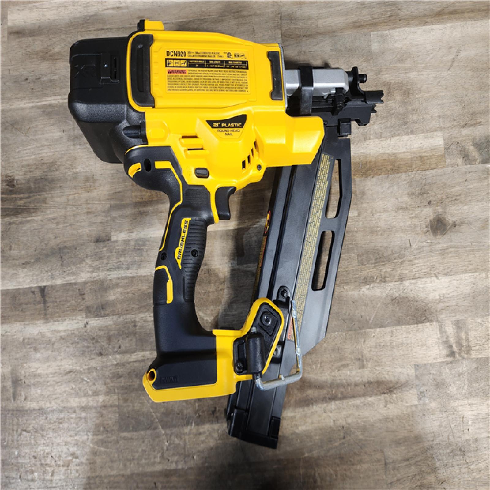 HOUSTON LOCATION - AS-IS DEWALT 20-Volt 21° Cordless Framing Nailer (Tool-Only)