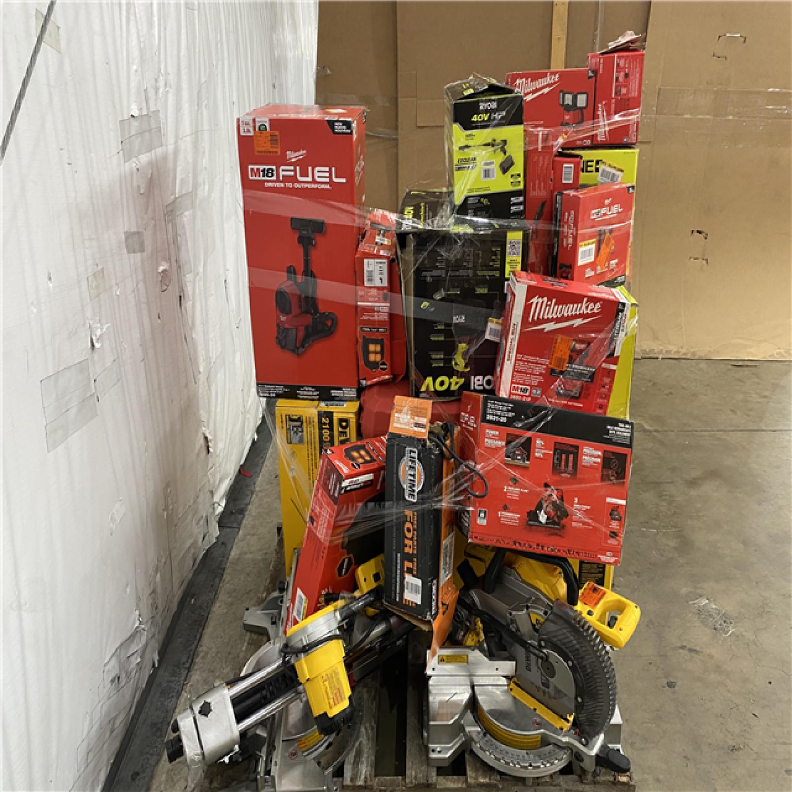 Houston Location AS IS - Tool Pallet