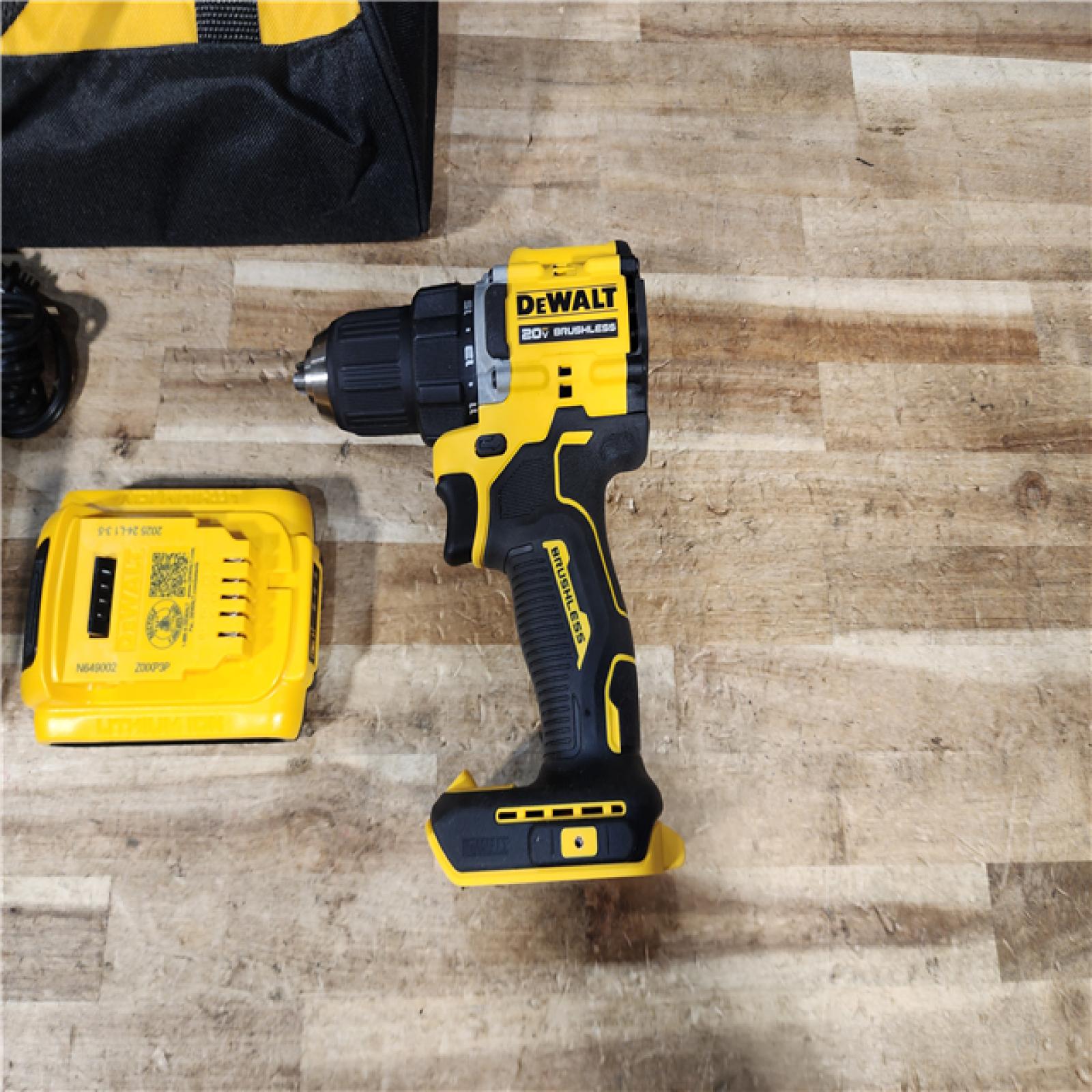 HOUSTON LOCATION - AS - IS DEWALT Atomic 20V Lithium-Ion Cordless Compact 1/2 in. Drill/Driver Kit