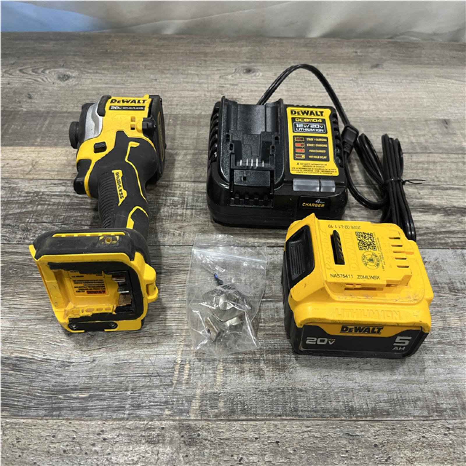 AS-IS DEWALT ATOMIC 20V MAX Lithium-Ion Cordless 1/4 in. Brushless Impact Driver Kit