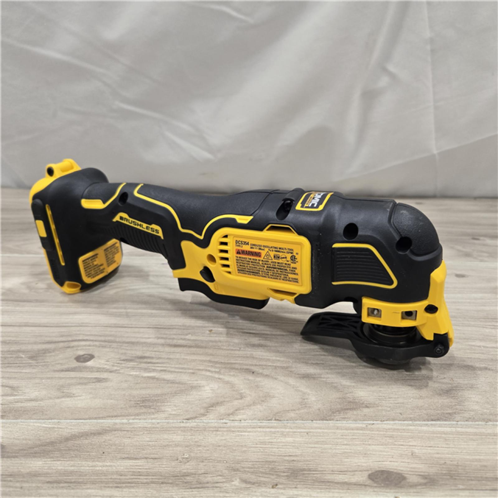 AS-IS DeWalt 20V MAX ATOMIC Cordless 4-Tool Combo Kit