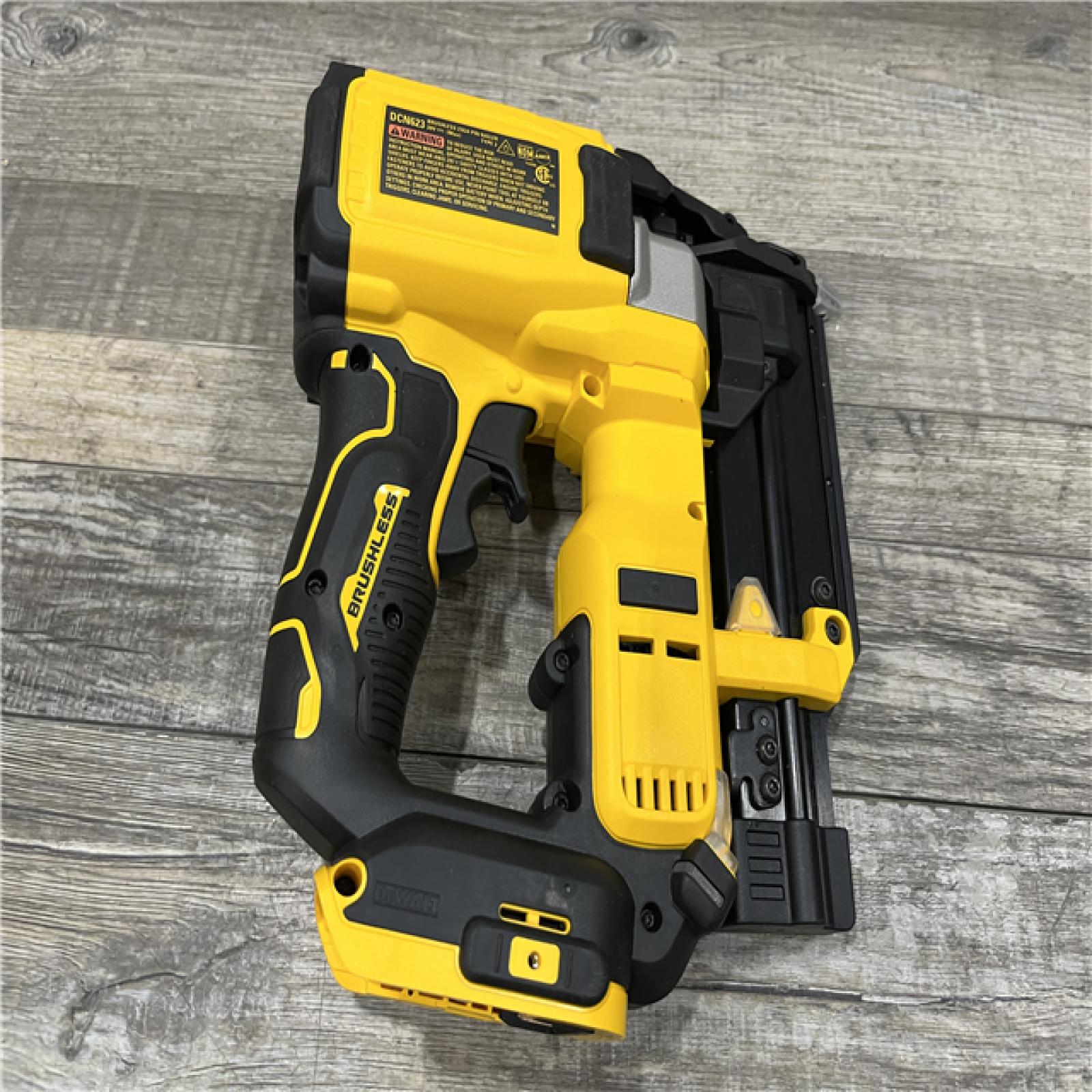 AS-IS DEWALT ATOMIC 20V MAX Lithium Ion Cordless 23 Gauge Pin Nailer (Tool Only)