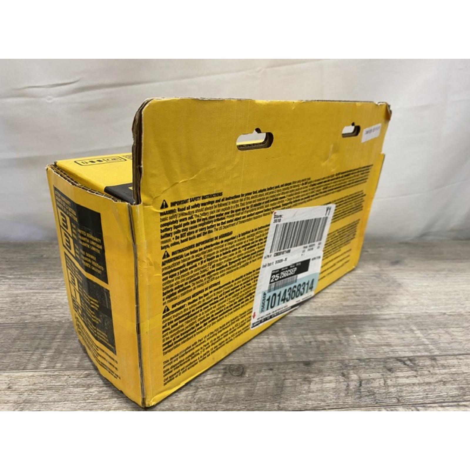 NEW - DEWALT 20V MAX Lithium-Ion Battery Kit with 5.0Ah and 2.0Ah Battery and Charger