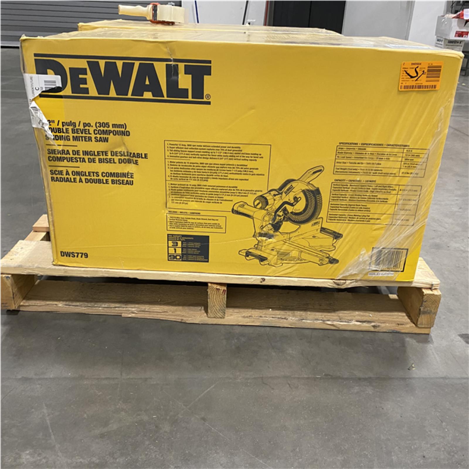 NEW- DeWalt 15 Amps 12 in. Corded Dual-Bevel Sliding Compound Miter Saw
