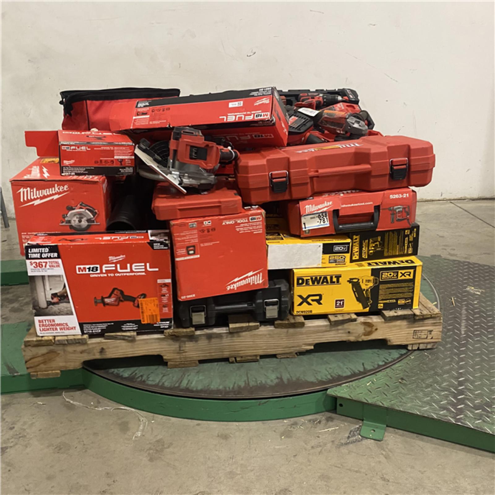 Dallas Location - As-Is Tool Pallet