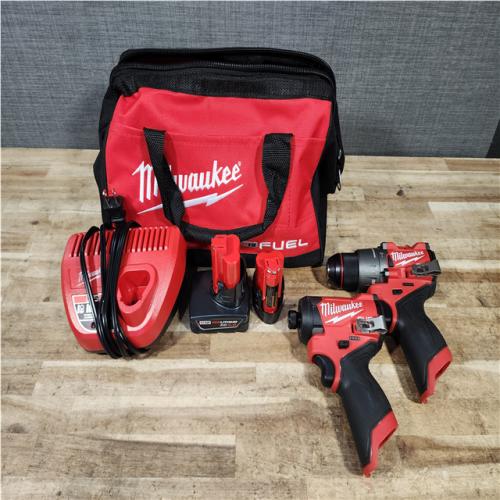 HOUSTON LOCATION - AS - IS Milwaukee 2 Tool Combo Kit W/ (2) Battery & Charger