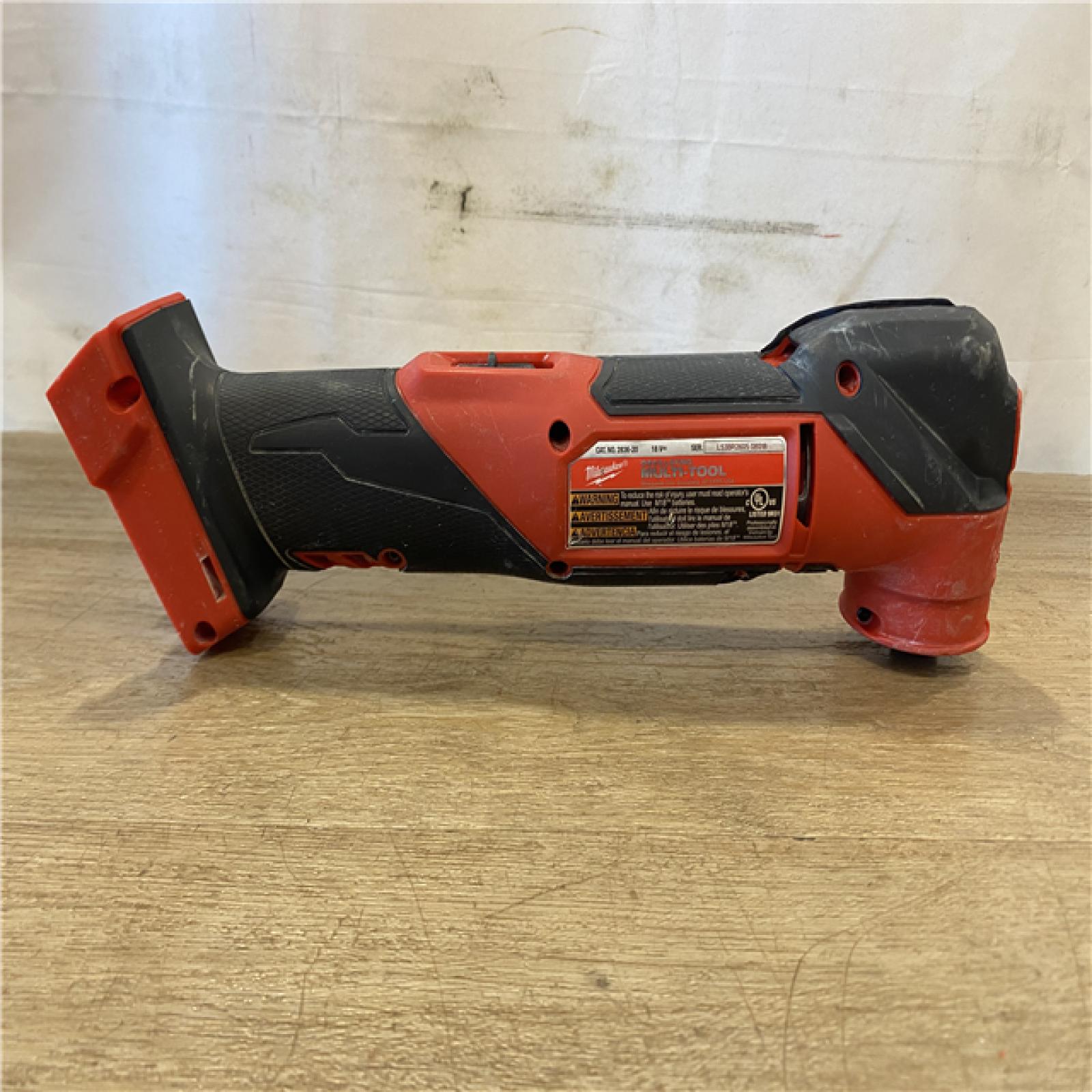 AS-IS Milwaukee FUEL 18V Lithium-Ion Cordless Brushless Oscillating Multi-Tool (Tool-Only)